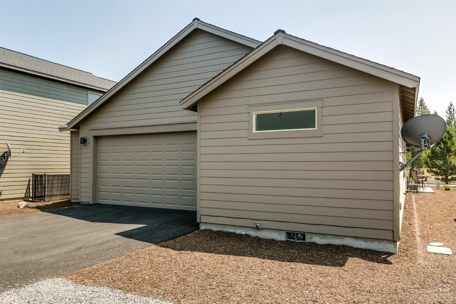 Crescent Creek - Residential