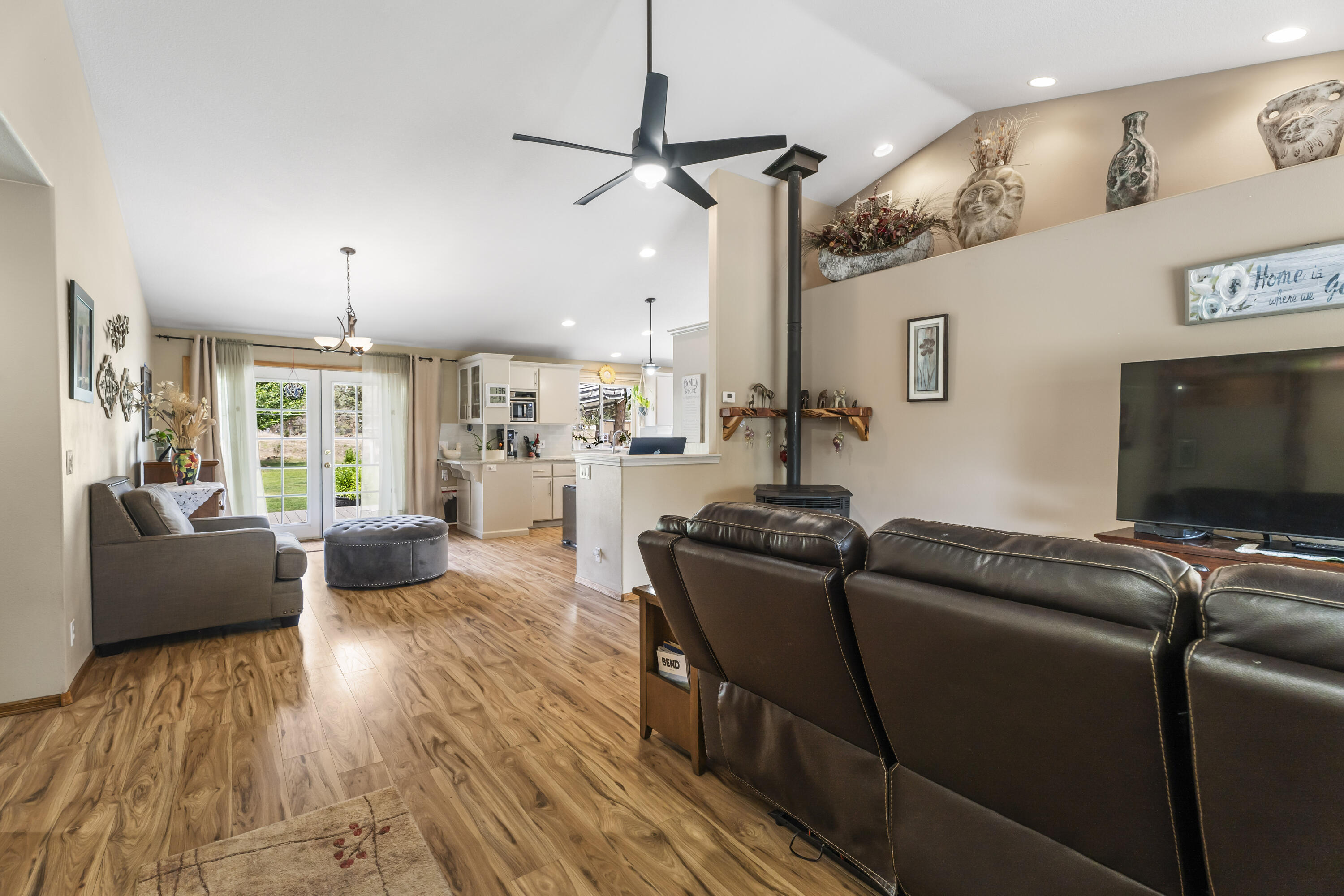 Tetherow Crossing - Residential