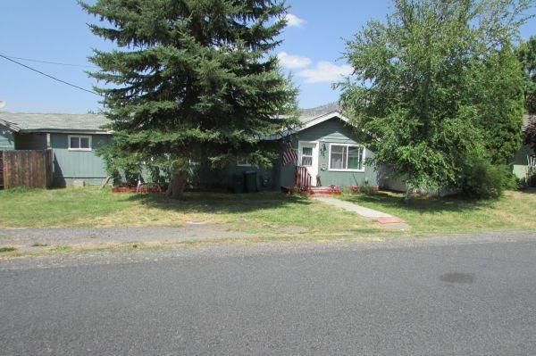 Cozy Home On Approximately 1/3 Of An Acre. This 2 Bedroom, 1 Bath Home Is Perfect For The First-time Homeowner Or Investor. Newer Vinyl Windows, Extra Insulation And More. Backyard Goes To Second Fence.
