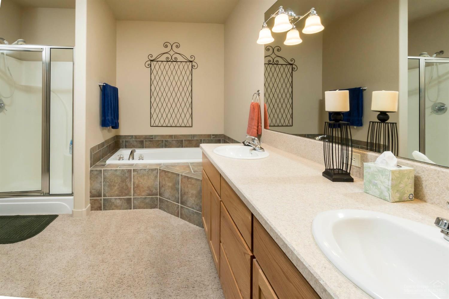 Eagle Crest - Residential