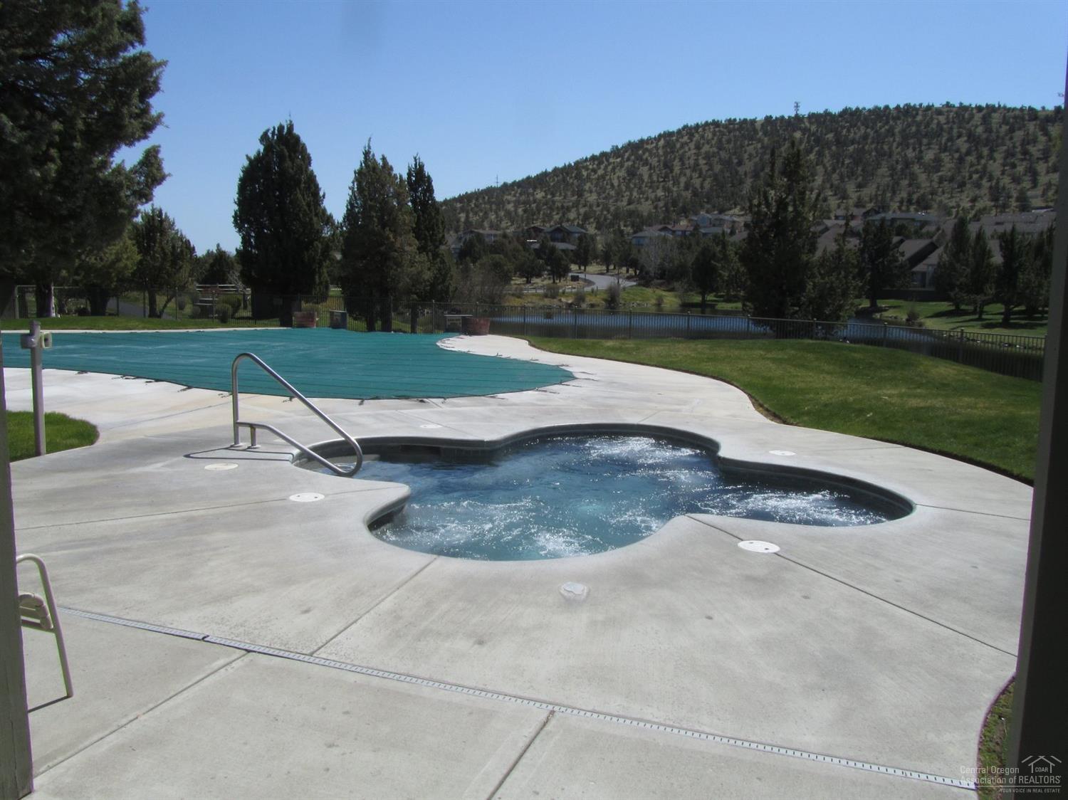 Eagle Crest - Residential