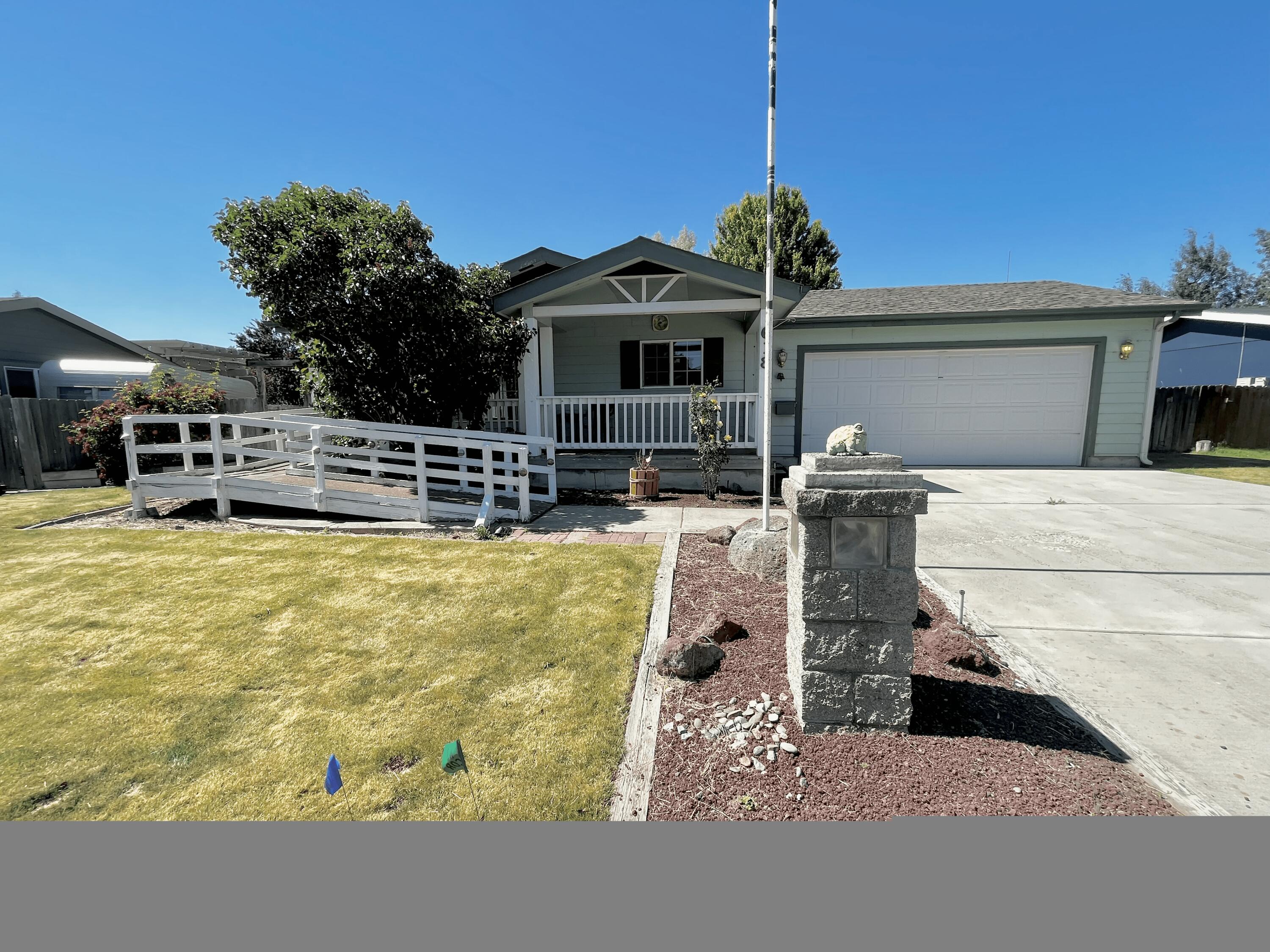 This home located in a highly desirable neighborhood is ready for a new owner. Priced to sell and ready to see offers, this wonderful single level home needs a little updating but not enough to be scary. A great first time home on the North East side of Redmond. Wonderful back yard, large garage and easy access to town. This is going to be a wonderful home. HOA of $98 per month covers your water, sewer and garbage.