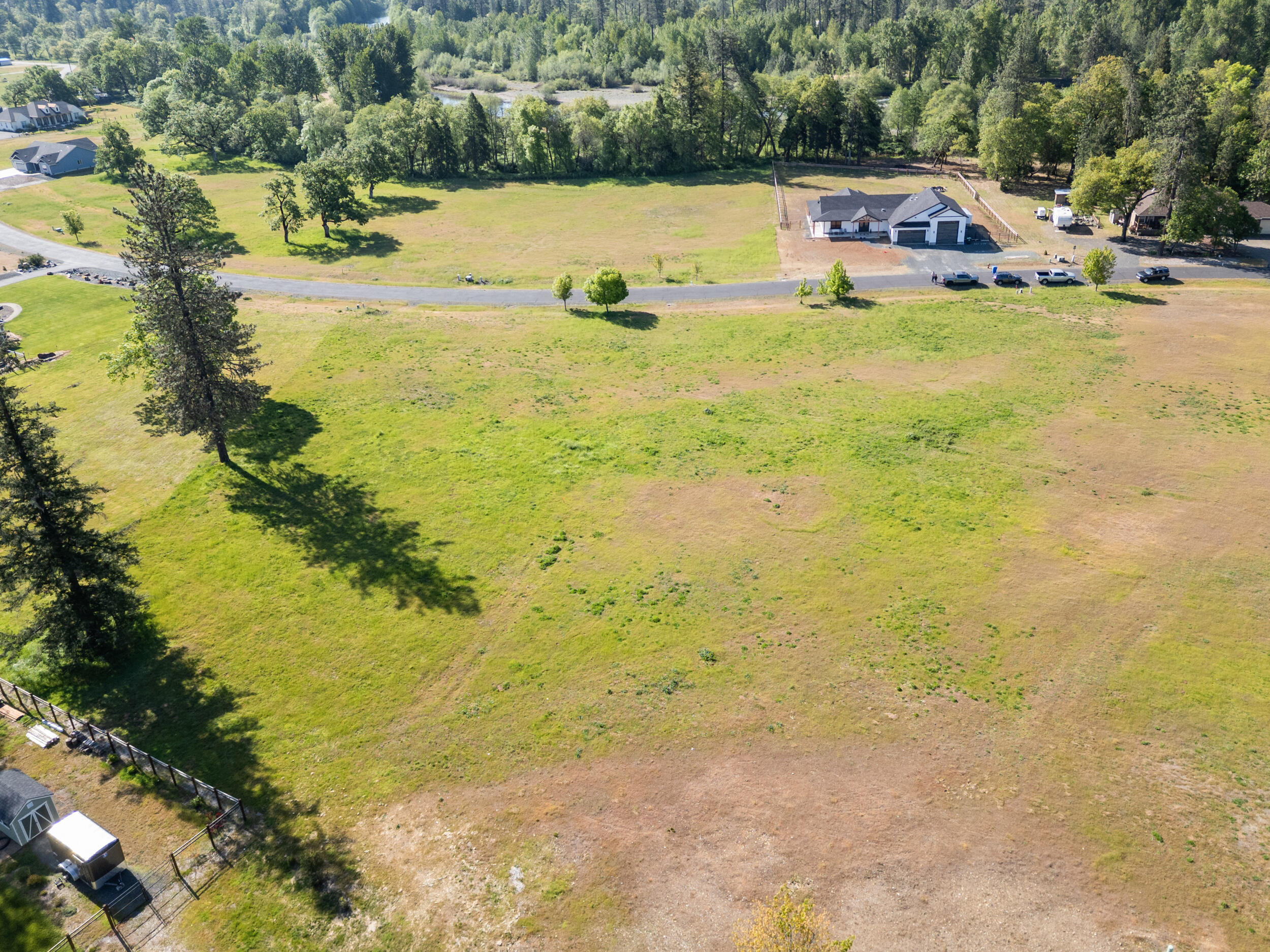Illinois River Estates - Land