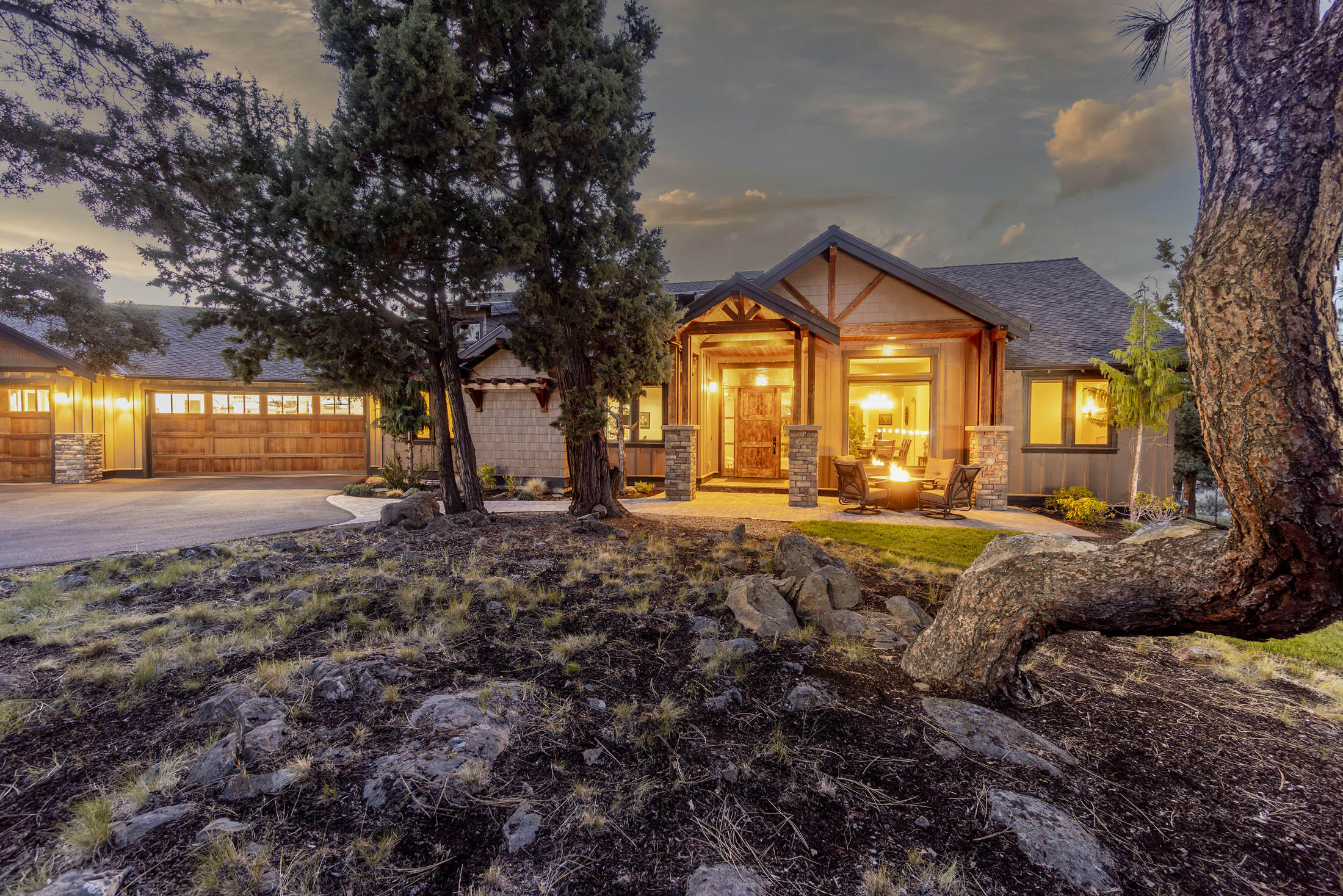 Gorgeous, spacious single-level Craftsman Custom Home on an Aubrey Butte cul-de-sac. Premium finishes include wood and tile floors, Large central LR separates open formal DR from Island kitchen and nook with views. Private master suite includes soaking tub, walk-in shower.  Guest suite w/bath, bedroom/den,Large laundry room, oversized 3 bay garage. In addition to the beauty, Soundproof windows, spray foam insulation in exterior walls, and double wall construction make this a quiet and comfortable home. Double hot water heaters with recirculating pump.