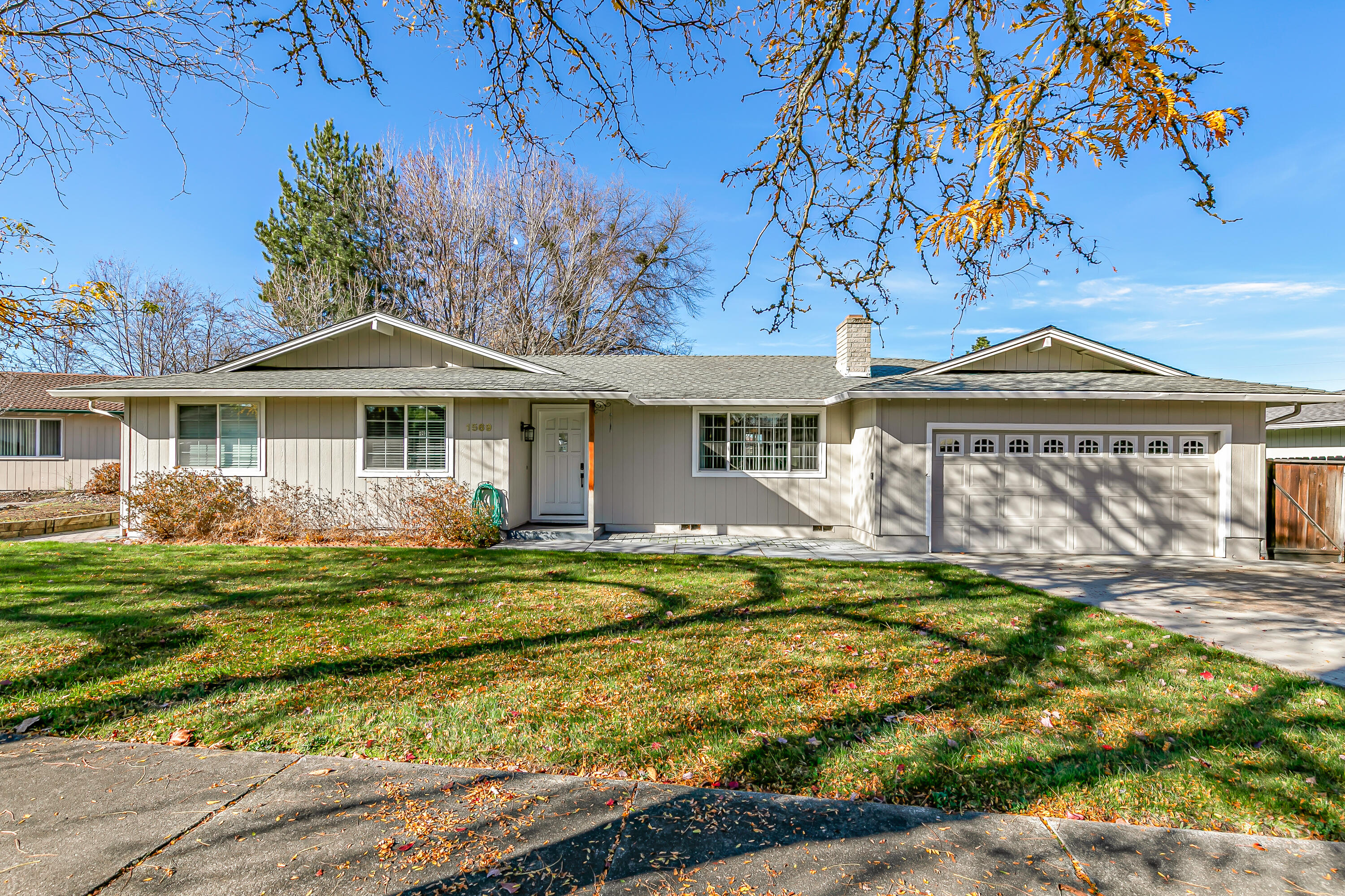 Wonderful opportunity in a desirable North Medford neighborhood! This charming 3-bedroom, 2-bath home offers nearly 1,600 sq ft of comfortable living space on a generous .19-acre lot. Currently rented on a month-to-month basis, it provides immediate income potential, yet it could easily become the perfect future home for a family. The layout features spacious common areas, well-sized bedrooms, and plenty of natural light throughout. Outside, the nicely fenced yard offers room for gardening, play, pets, or outdoor entertaining. Located close to quality schools, neighborhood parks, shopping, and everyday conveniences, this property blends comfort, practicality, and long-term potential in a highly sought-after area. A smart choice for investors or future owner-occupants alike.  DO NOT DISTURB TENANTS!