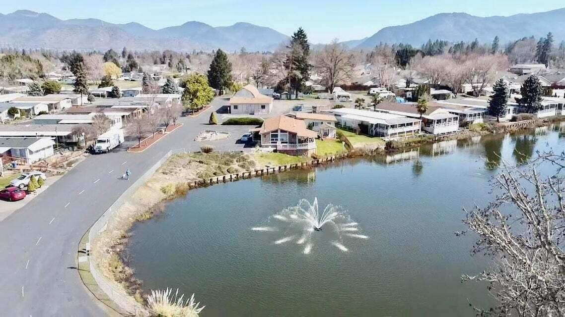 Rogue Lea Estates - Residential