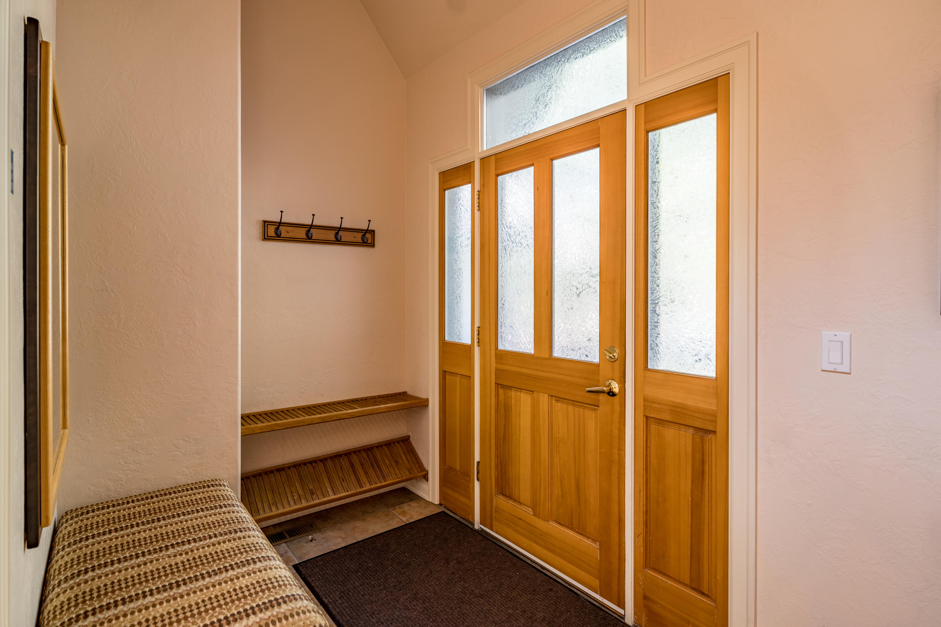 StoneTH - Residential