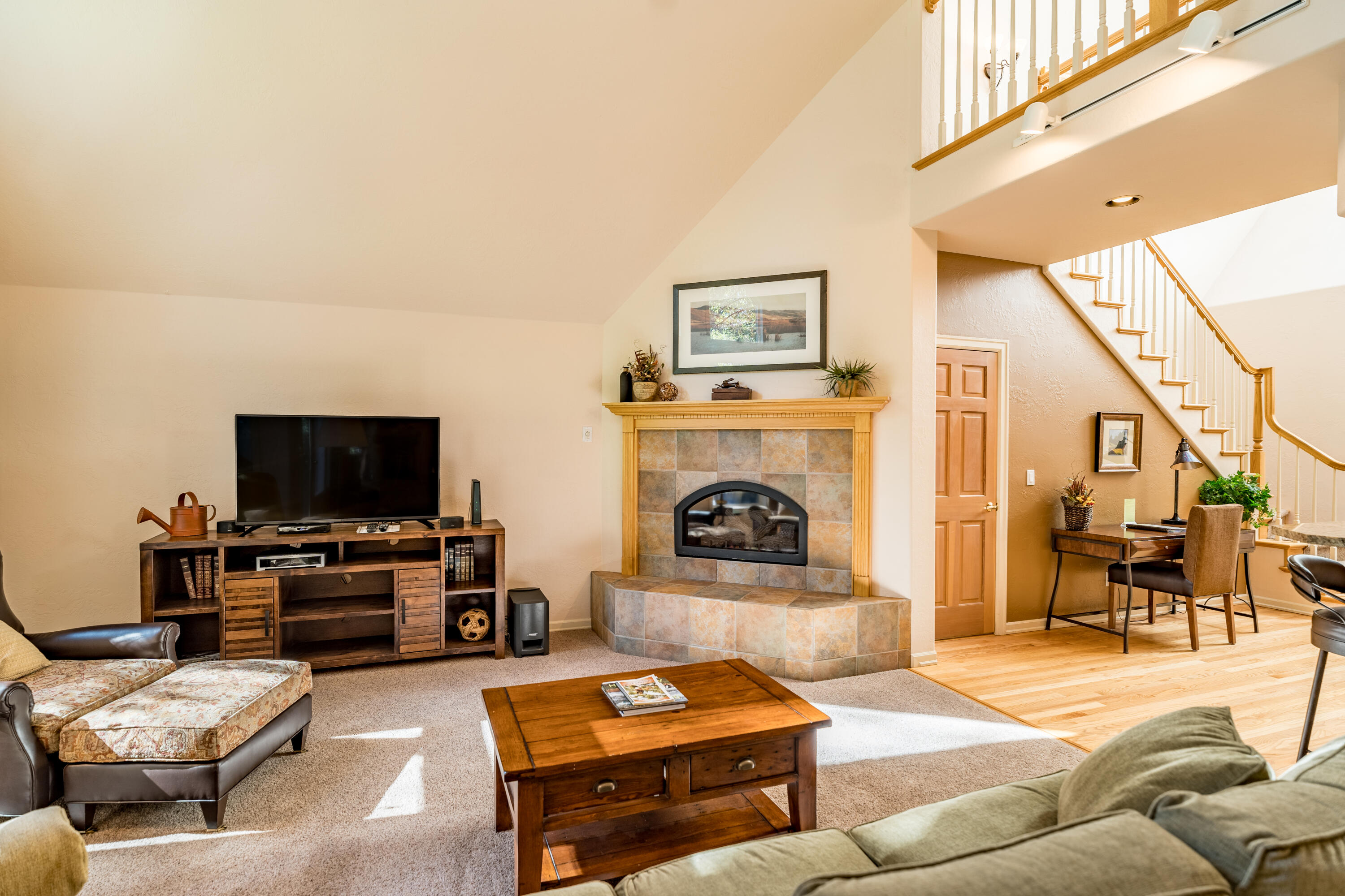 StoneTH - Residential