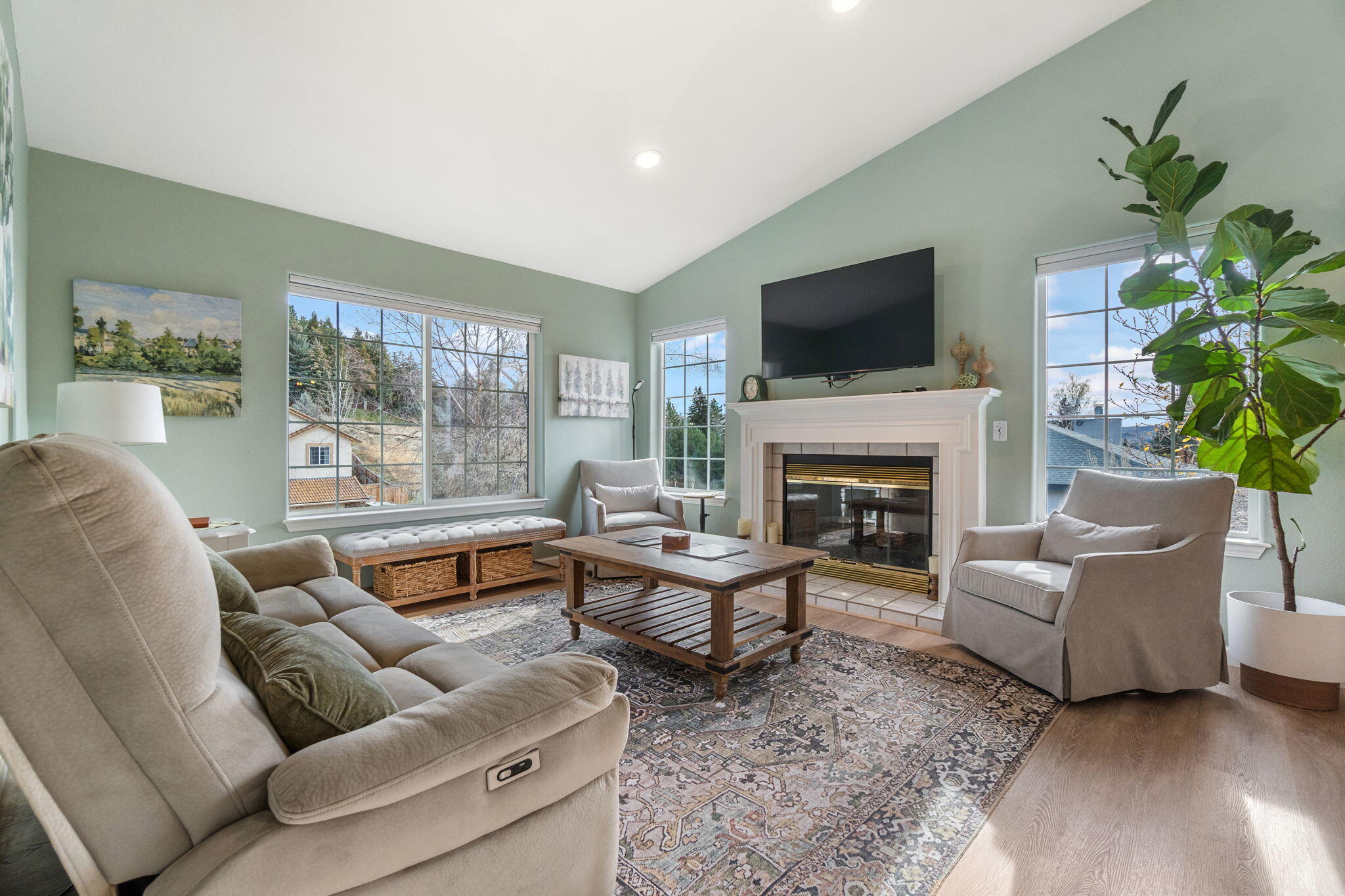 Klamath Falls -Nob Hill - Residential
