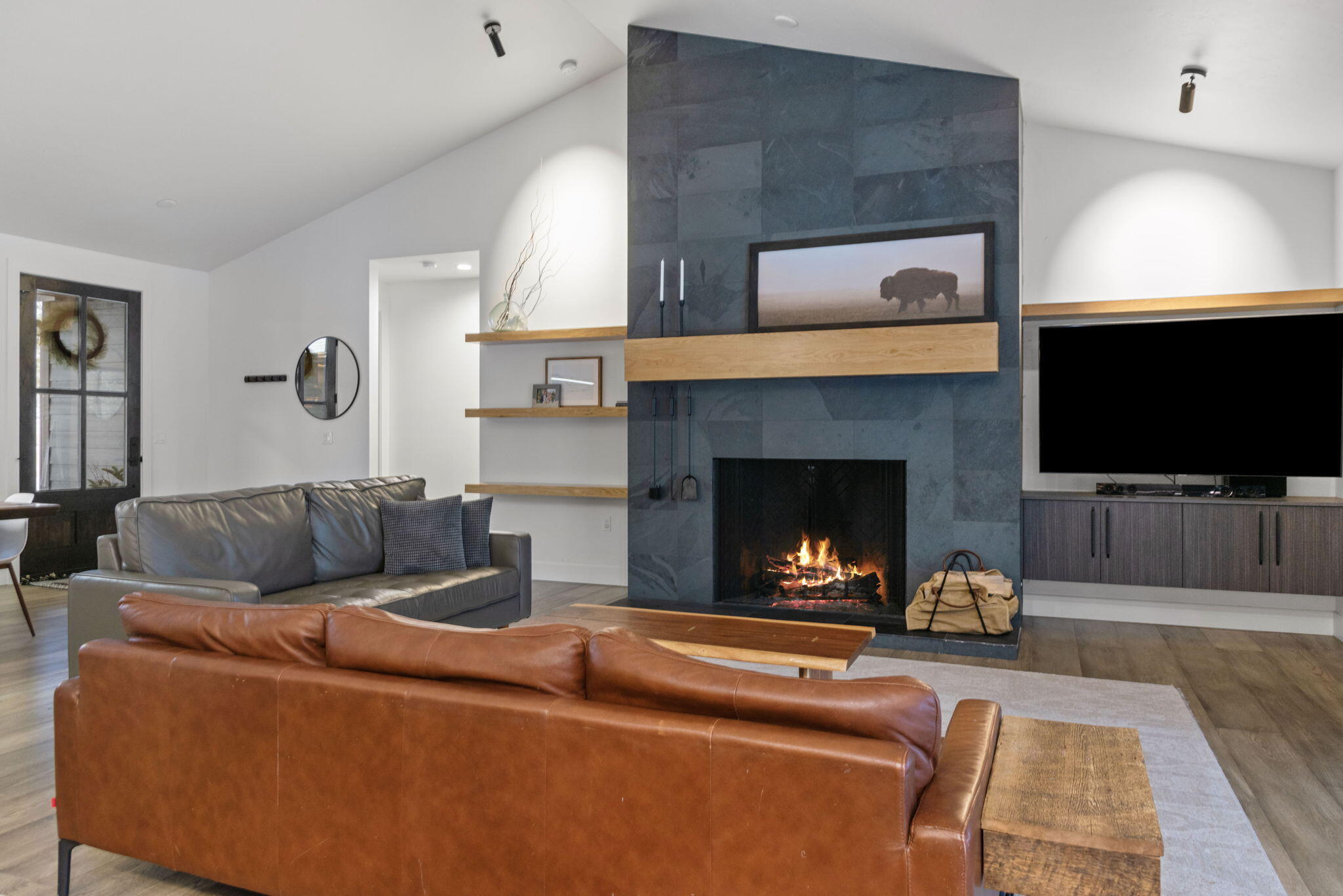 Squaw Creek Canyon - Residential
