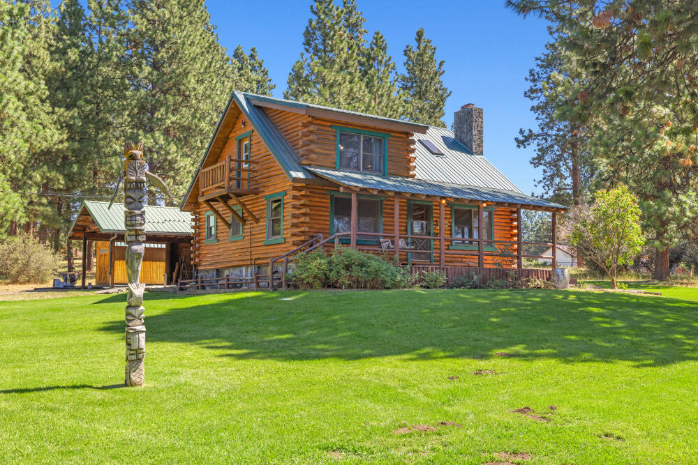 One-owner custom rustic log home offering 4 bedrooms, 2 full baths, the master suite is a loft with a private deck. Bonus spacious basement family room—perfect for gatherings. High ceilings, a cozy fireplace, and a monitor oil heater bring warmth and charm, while the front porch with swing invites you to relax and soak in the amazing lake views. The amenities include a private boat launch, park, and camping area, year round road maintenance including snow removal and water.  Making it ideal for year-round living or a family vacation getaway. Just minutes to fishing, boating, hiking, and endless outdoor activities, and a quick trip to Klamath Falls for shopping and dining. Only 45 miles from world-famous Crater Lake National Forest, this home provides the best of rustic living with modern conveniences. Whether you're seeking an adventurous lifestyle or a peaceful retreat, with a total of 3 lots, this property offers it all.