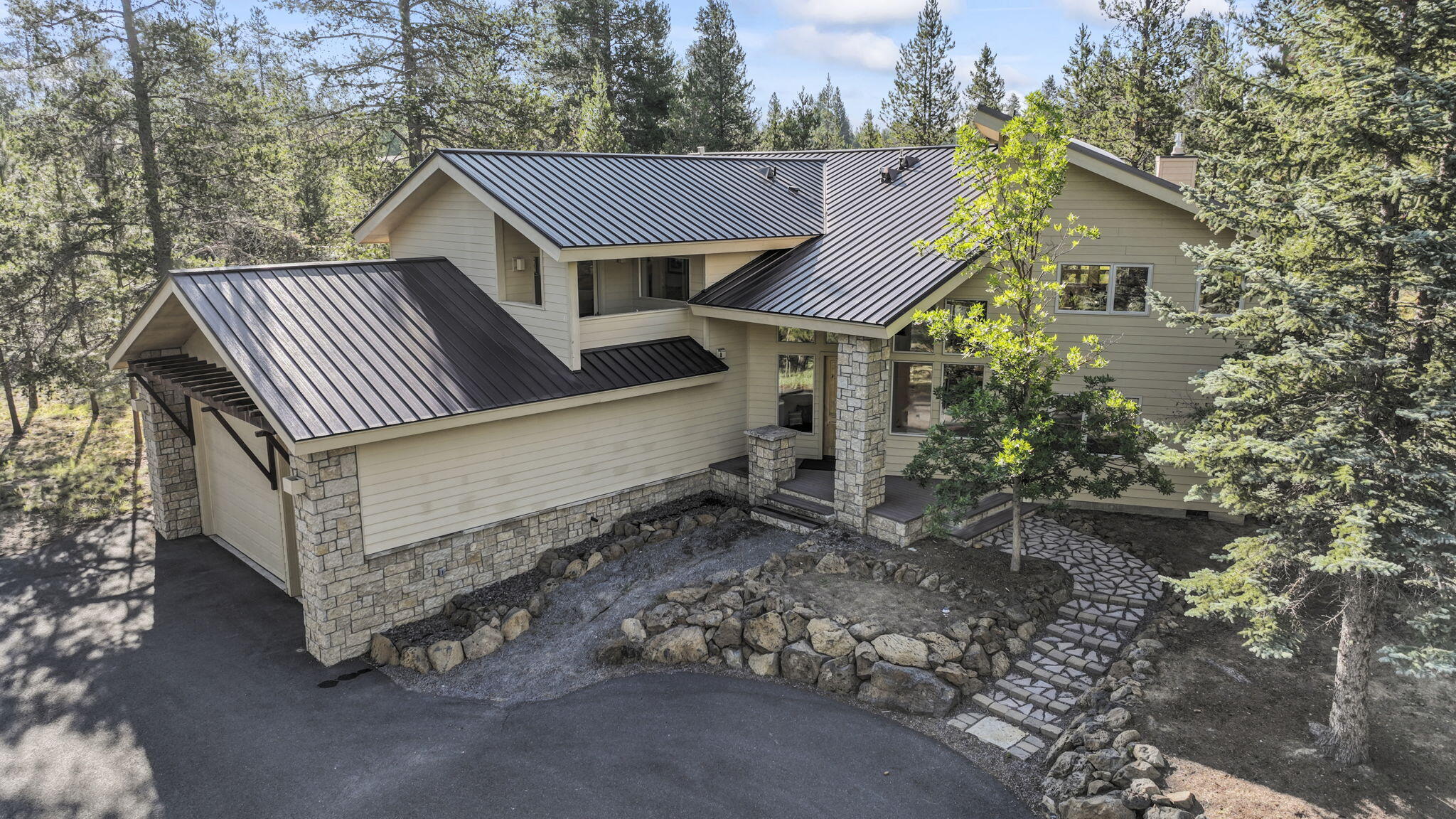 Fairway Crest Village - Residential