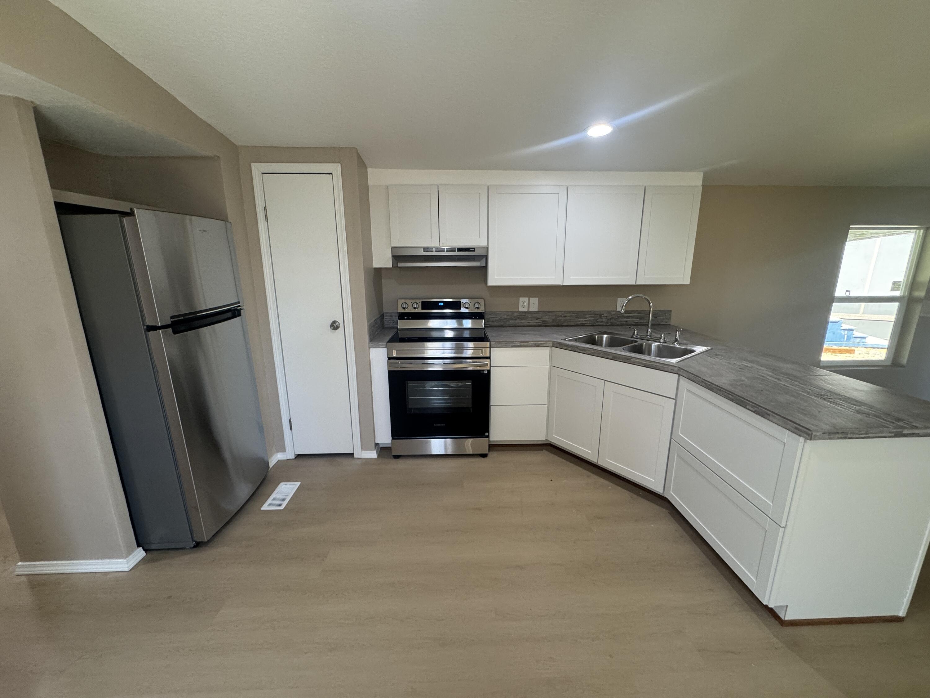 Aspen Court - Residential