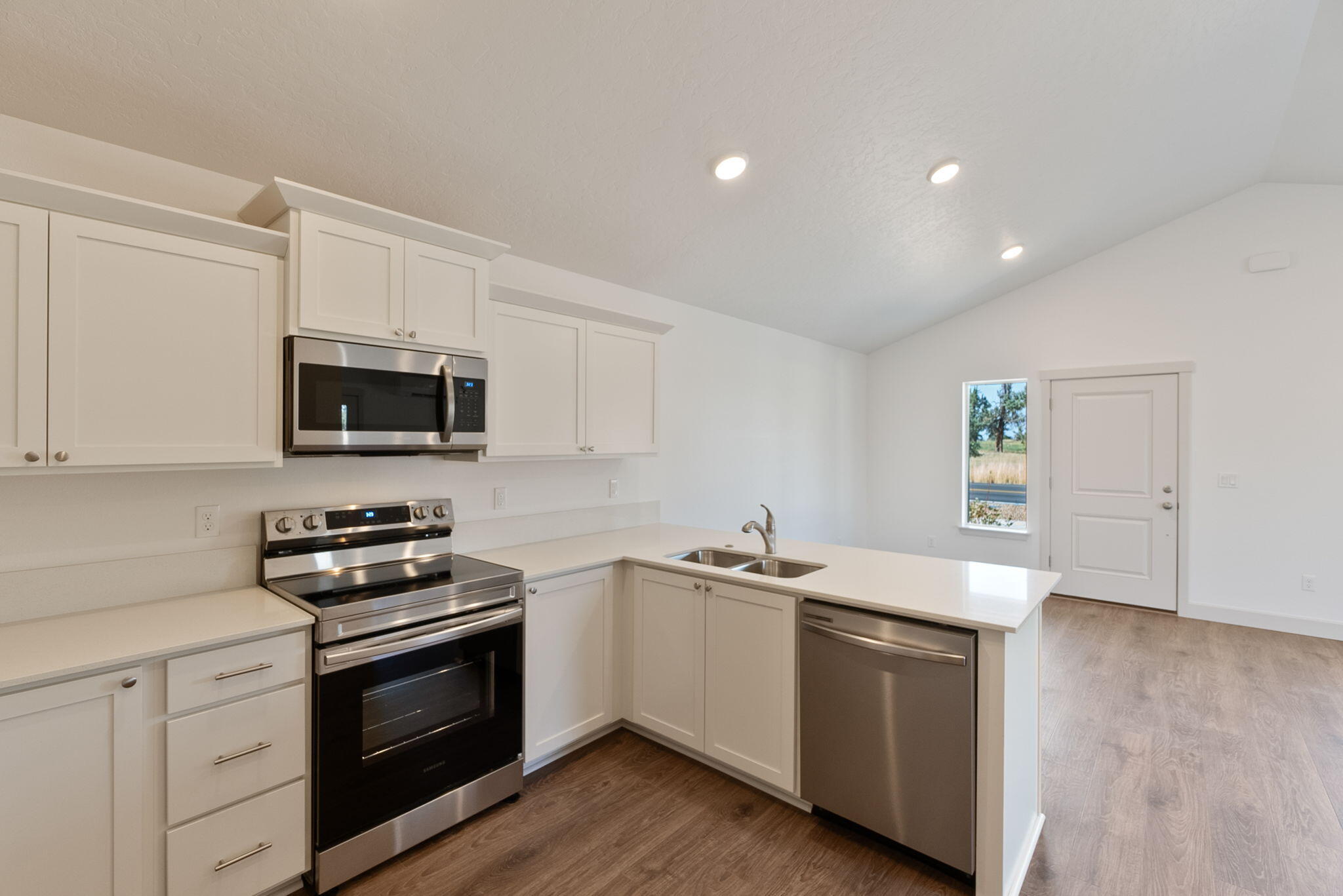 Feather Ridge Phase 1 - Residential