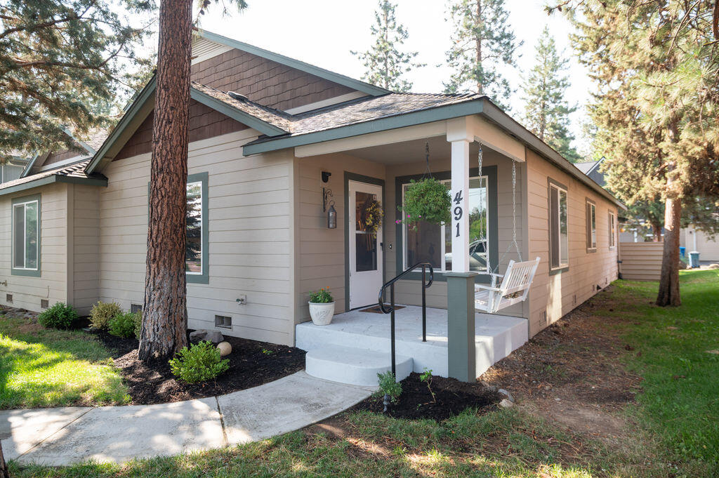 **Updated Townhome Near Whychus Creek and Downtown Sisters**

Discover this charming 2-bedroom, 2-bathroom townhome with garage, ideally located within walking distance of **Whychus Creek** and downtown **Sisters, Oregon**. Perfect as a move-in-ready rental investment or a lovely home, this property offers modern updates and natural beauty.

Inside, enjoy new **luxury vinyl plank floors**, updated lighting, and fresh paint, along with modern kitchen and bathroom finishes. The home features timeless wood craftsman cabinetry throughout, adding elegance and durability to the space. The open layout provides a welcoming area for relaxation and entertainment.

Step outside to cozy front and back outdoor living areas, surrounded by towering old-growth trees and the tranquility of nature. This serene setting offers a peaceful retreat while keeping you close to the vibrant amenities of downtown Sisters.

Don't miss the chance to own this beautifully updated townhome in a prime location