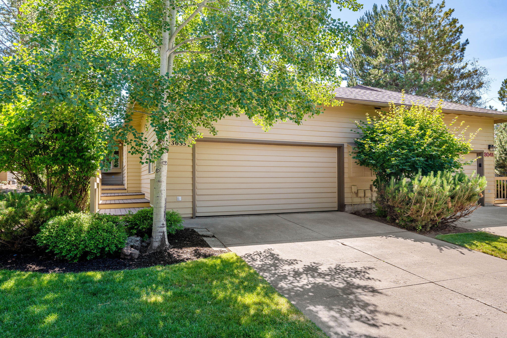 PRICE REDUCTION! Motivated seller for this move-in ready townhome in the highly sought-after Rivers Edge community! Inspection just done for your viewing. This home has an unbeatable location and serene setting. This light and bright 2-bedroom, 2-bath home backs to the 5th fairway of the golf course, offering beautiful views and a peaceful outdoor space. Open-concept floor plan. Enjoy easy access to walking trails, the Deschutes River, shopping, and downtown Bend—all just minutes away.