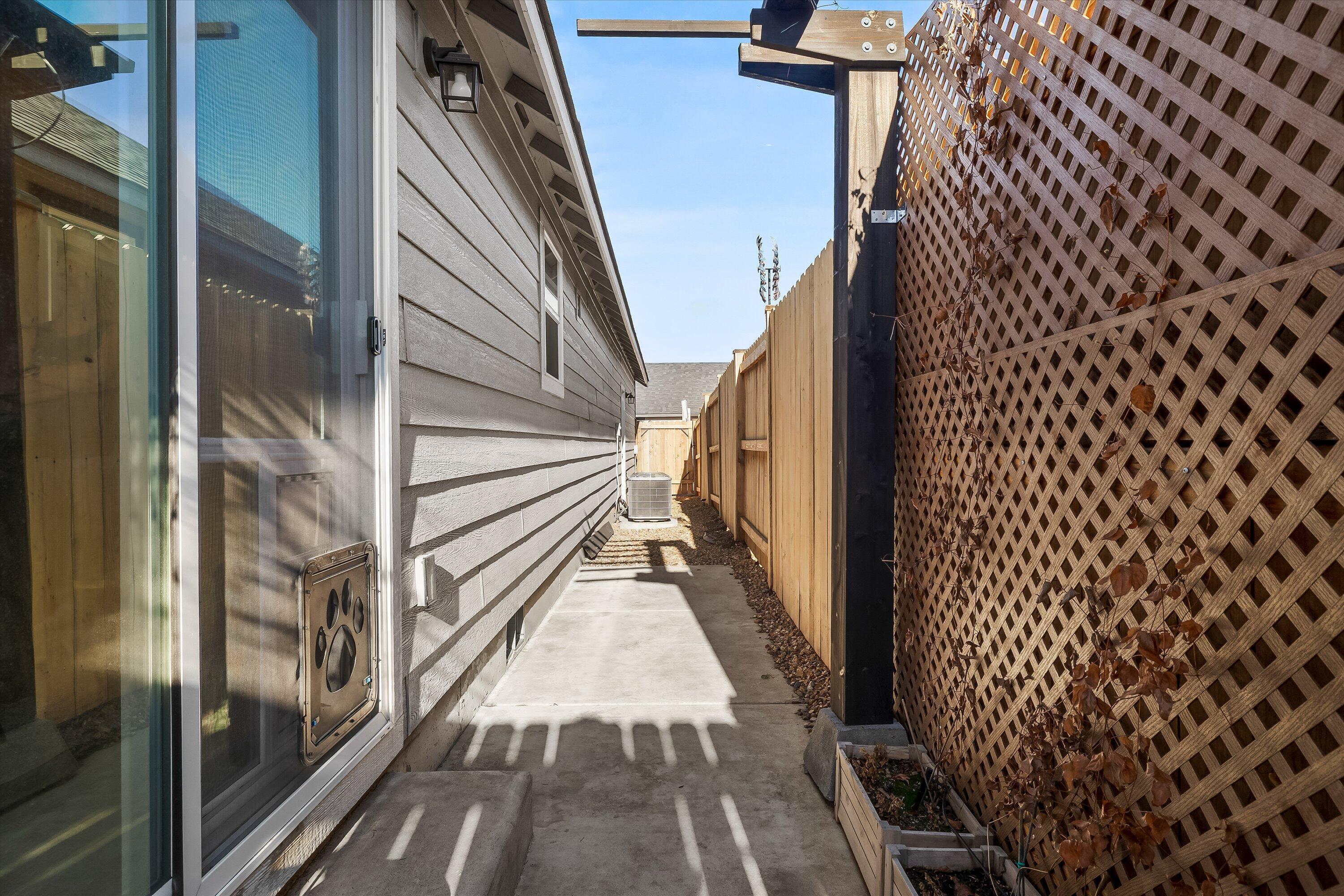 Dry Canyon - Residential