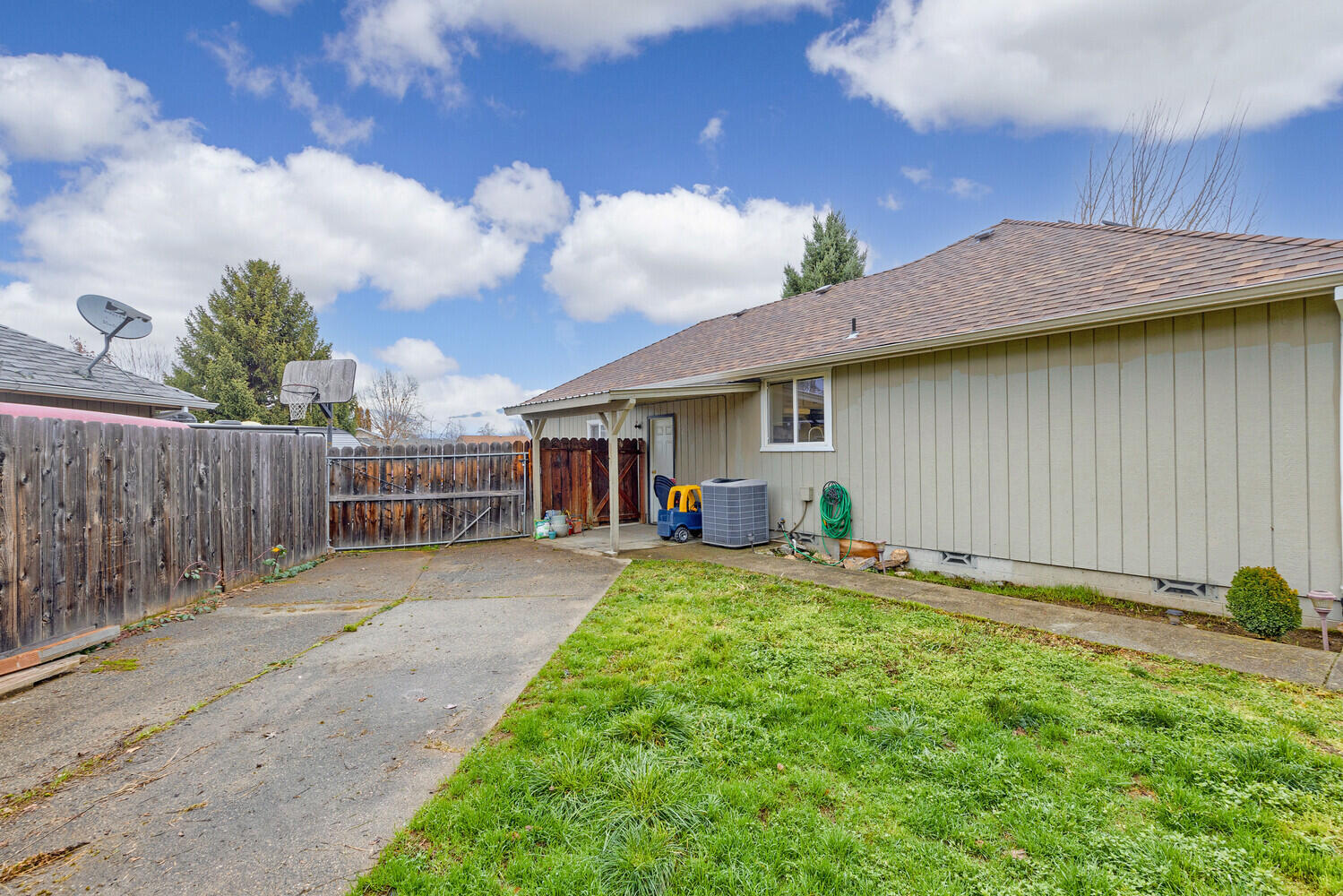 Sunset Knoll Subdivision - Residential