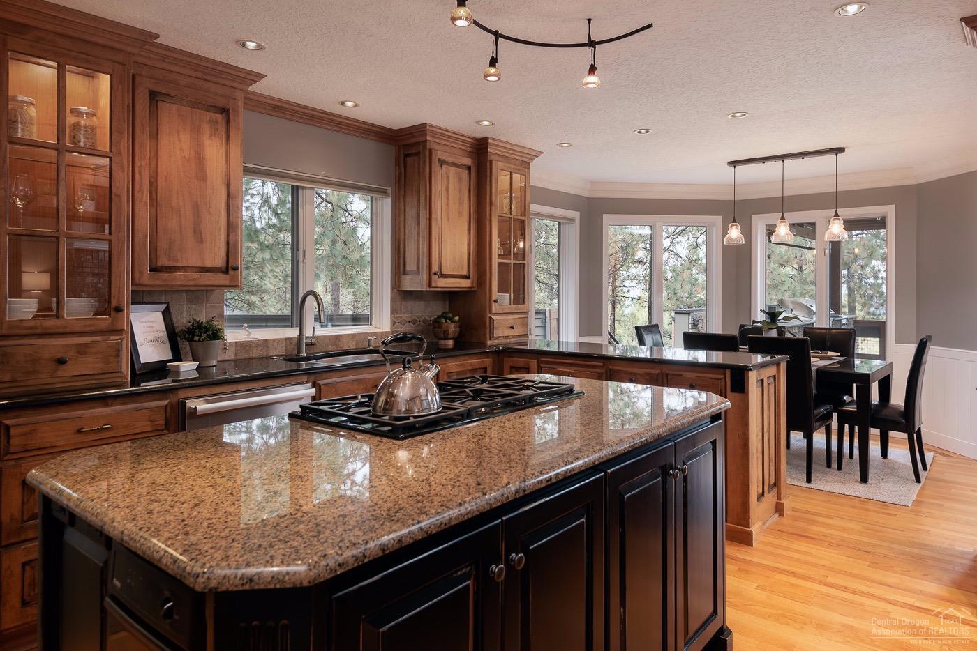 Awbrey Butte - Residential