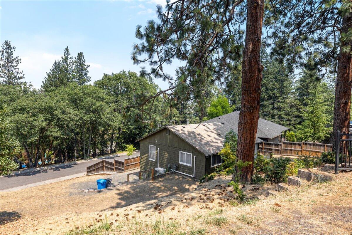 Mountain Pines - Residential