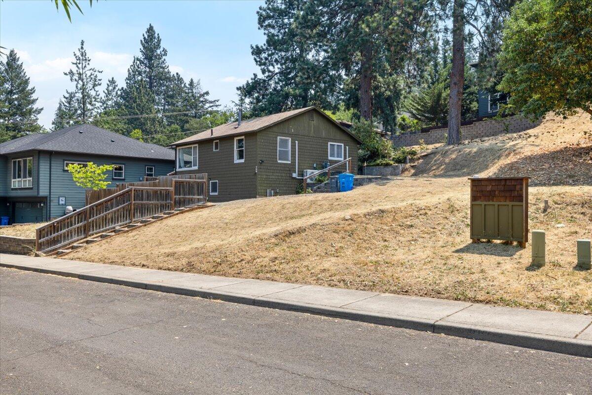 Mountain Pines - Residential