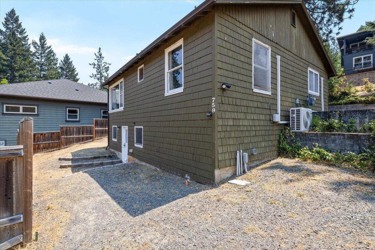 Mountain Pines - Residential