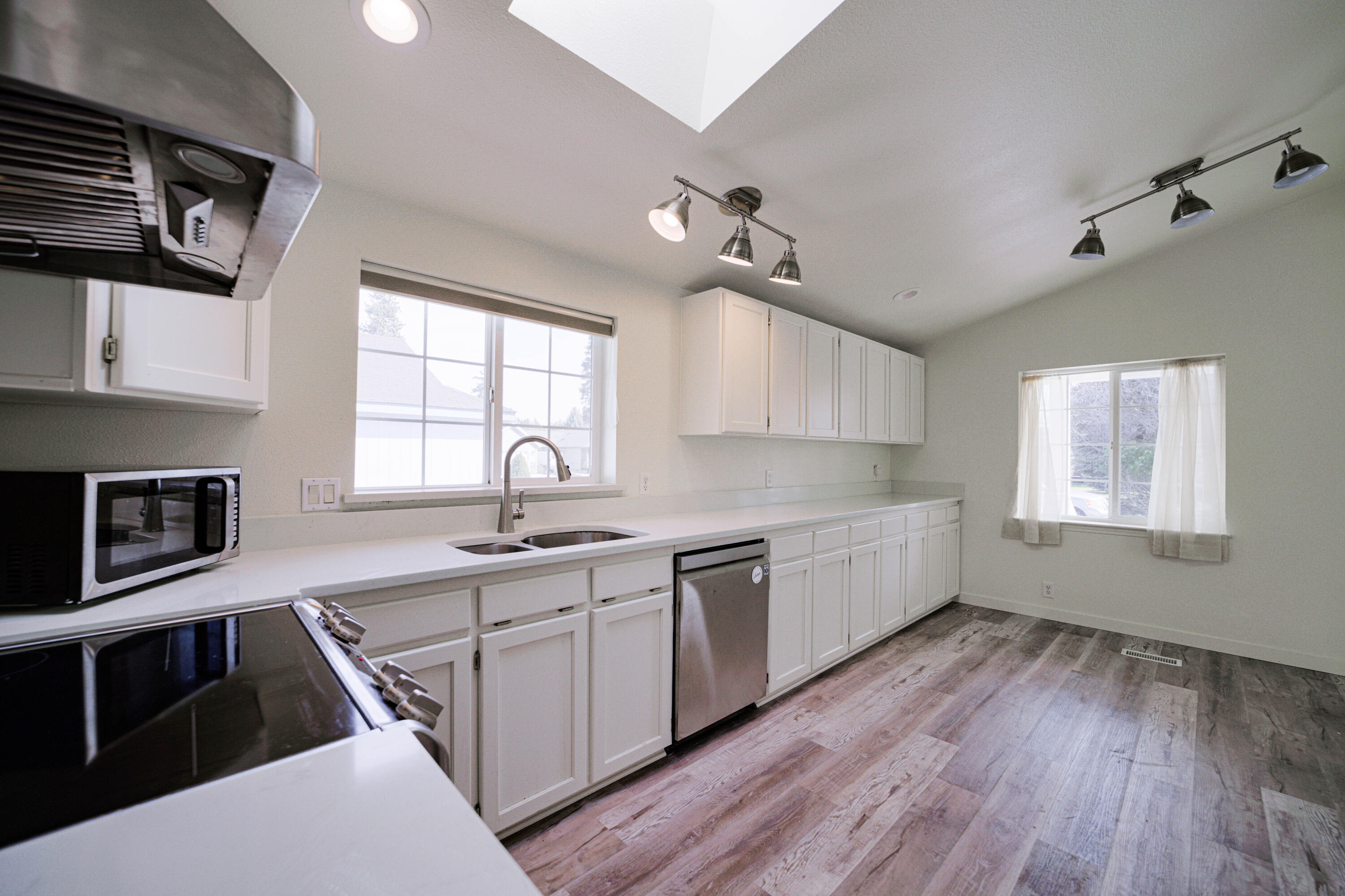 The Pines - Residential