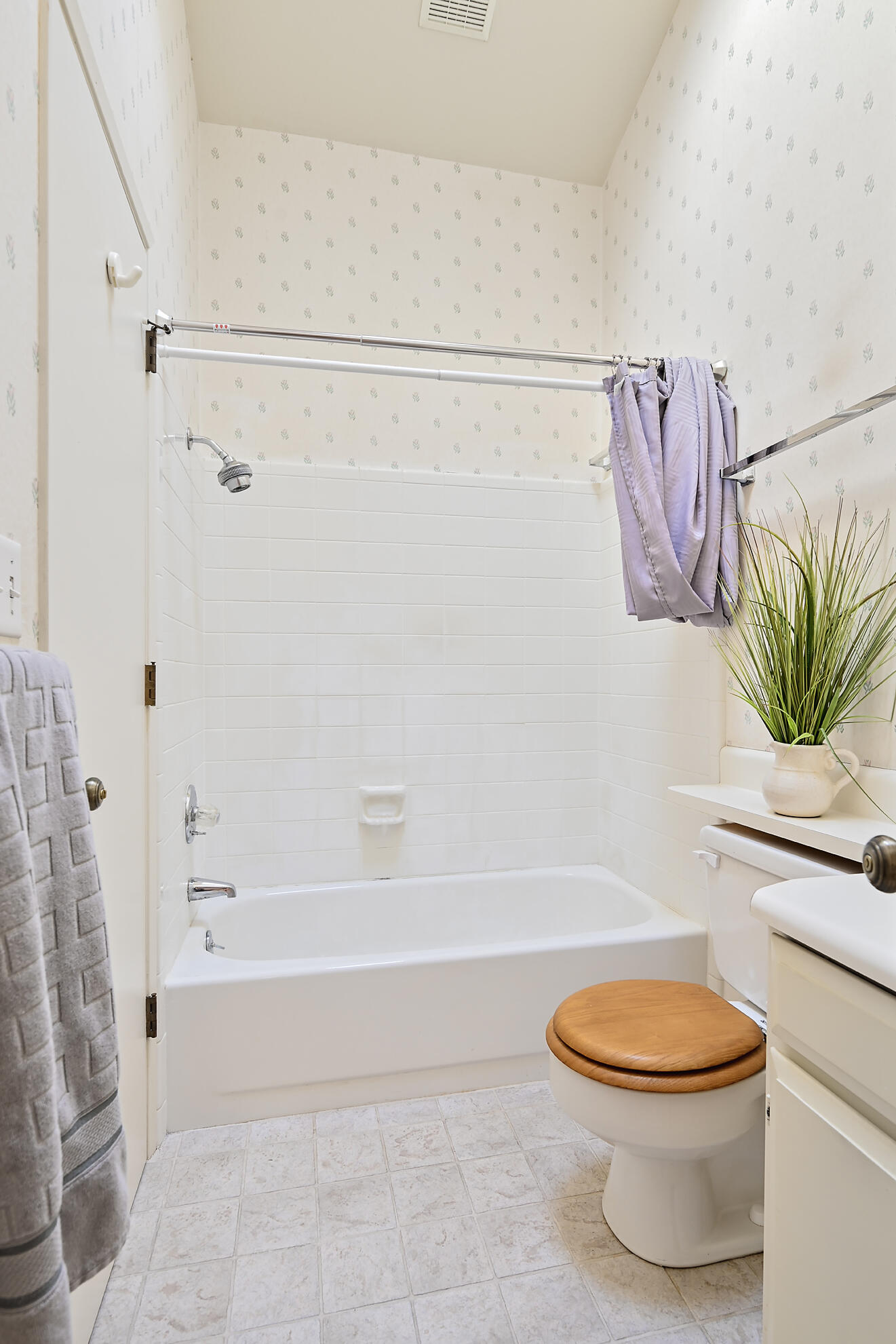Ravenwood Townhomes - Residential