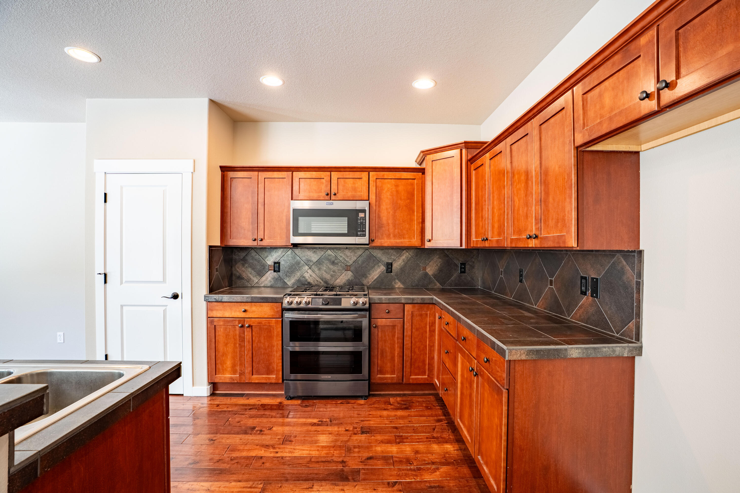Eagle's Landing - Residential