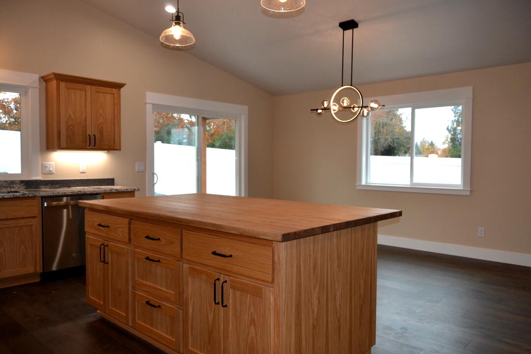 Buckmaster - Residential