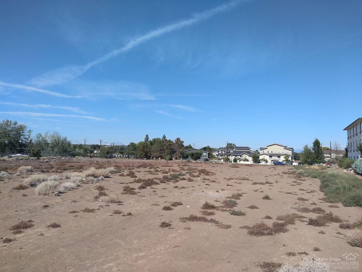 Planerville - Commercial Sale
