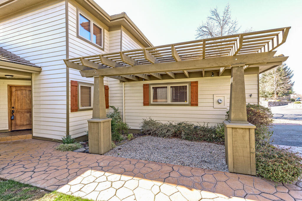 Country Club VillageEstates South Village - Residential