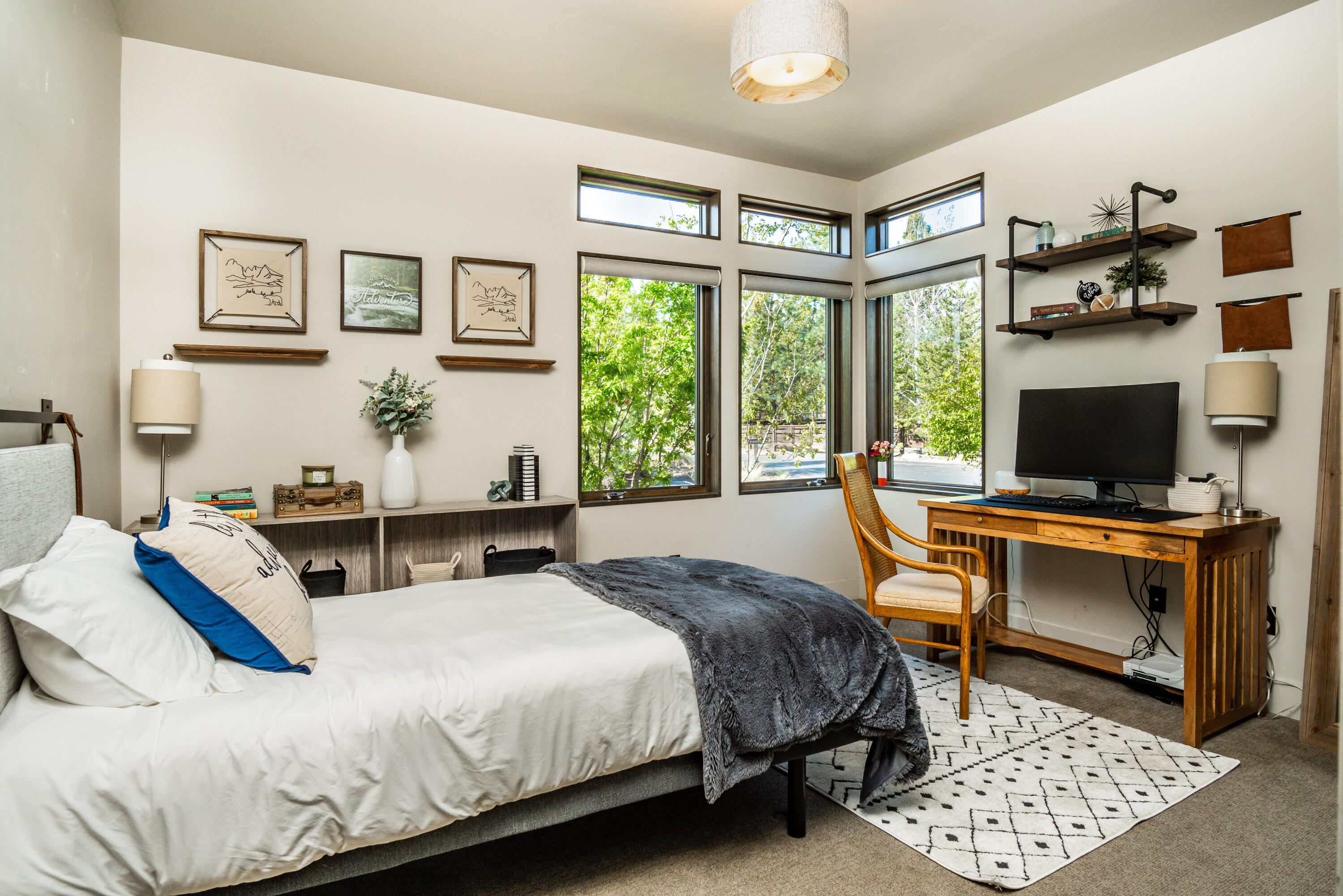 Three Pines - Residential