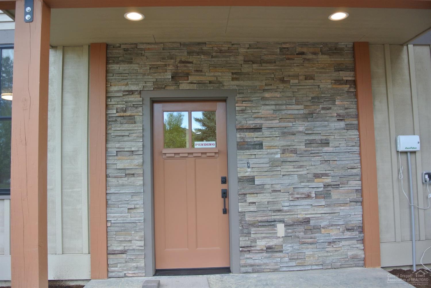 Peaks@Pine Meadow - Residential