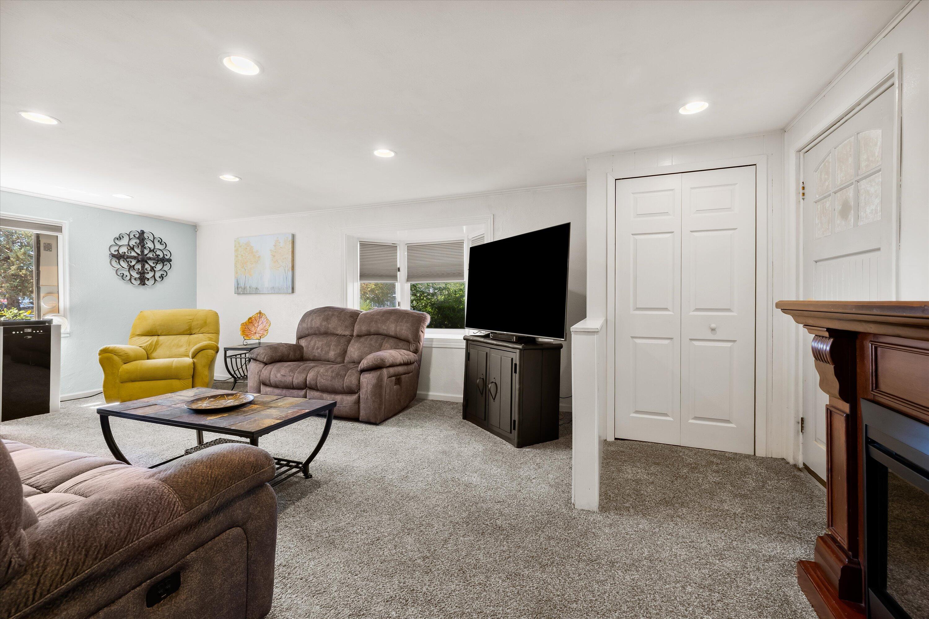 Depot - Residential