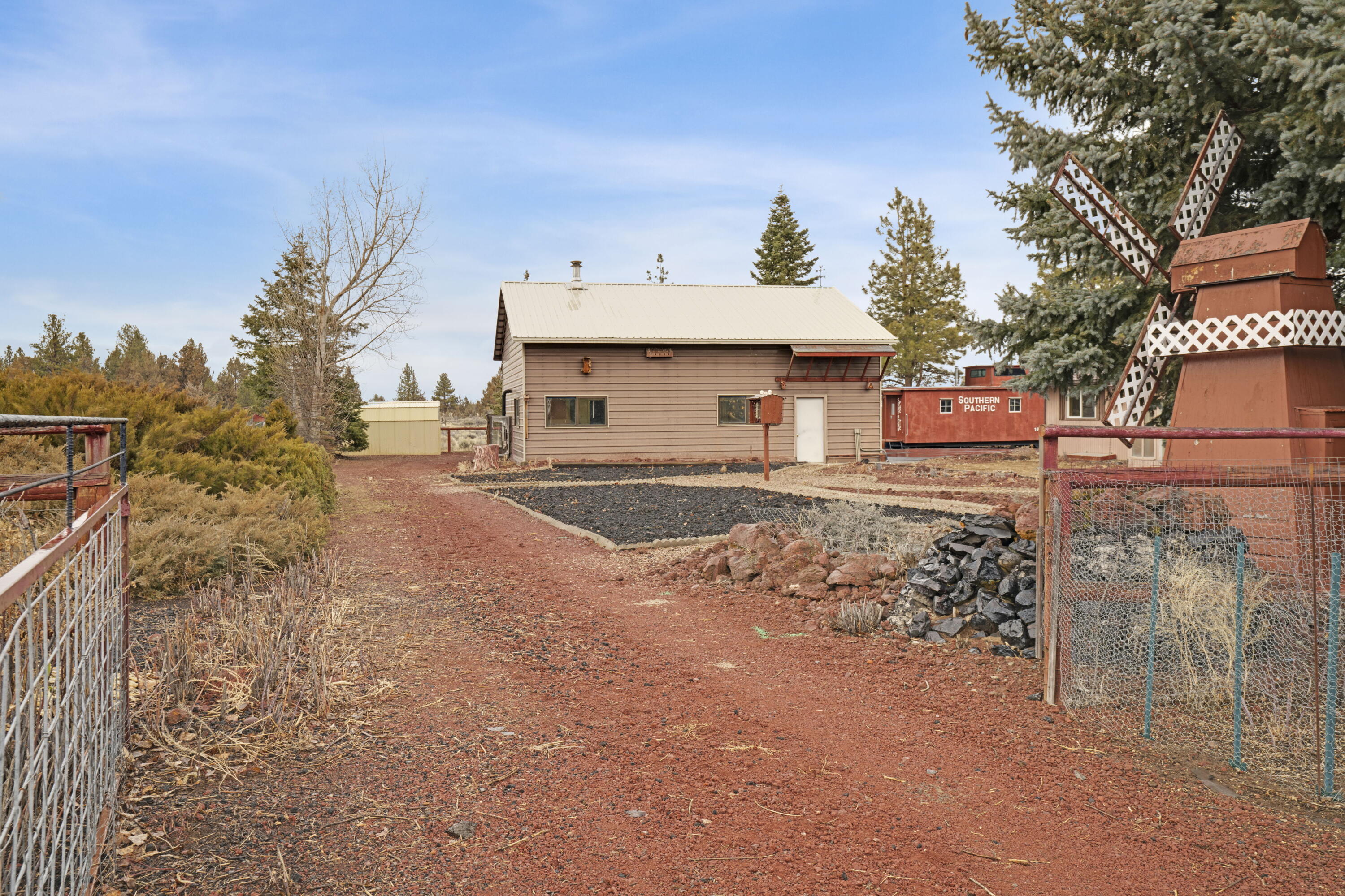 Ponderosa Cascade - Residential