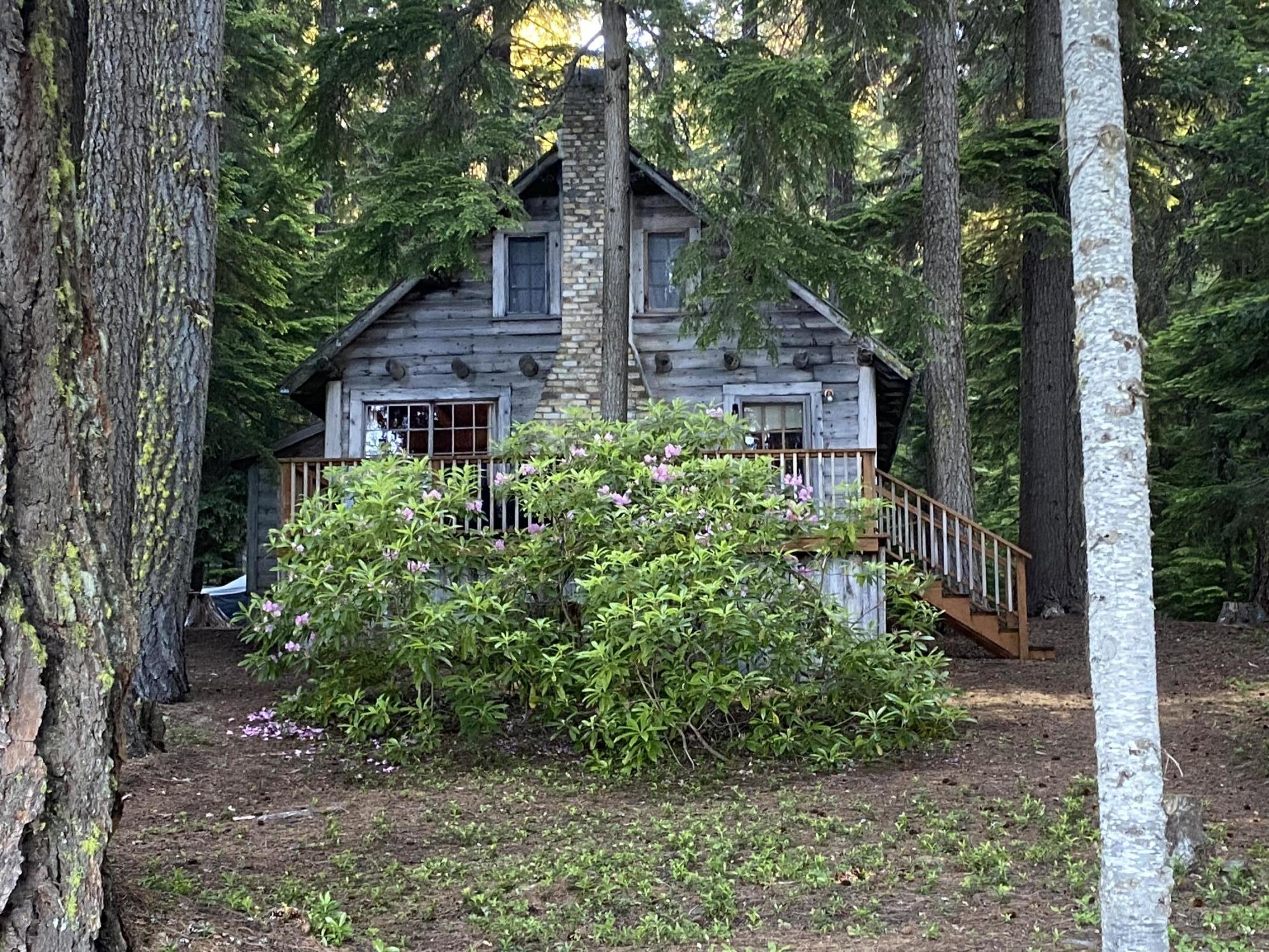 Odell Lake - Land