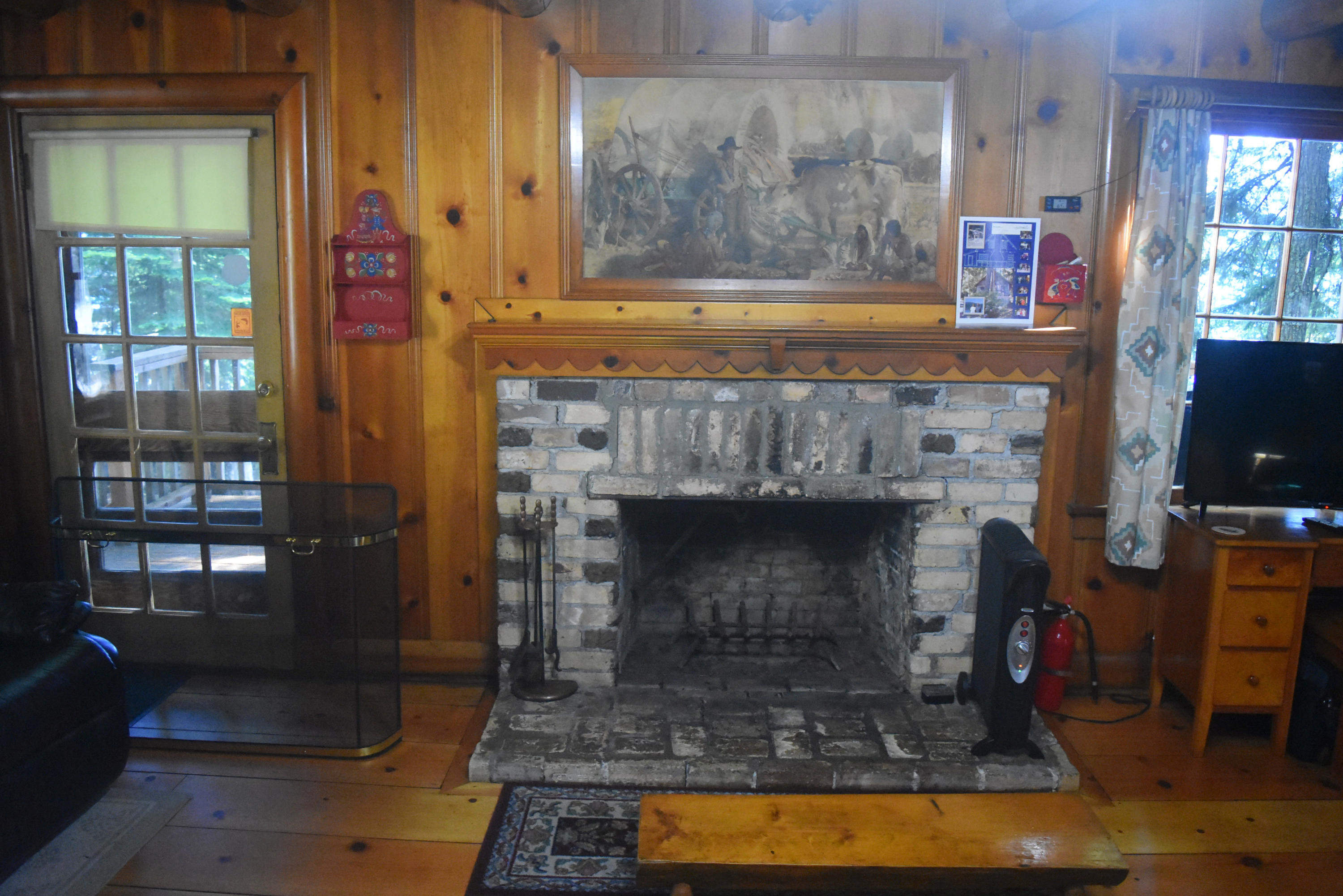 Odell Lake - Land