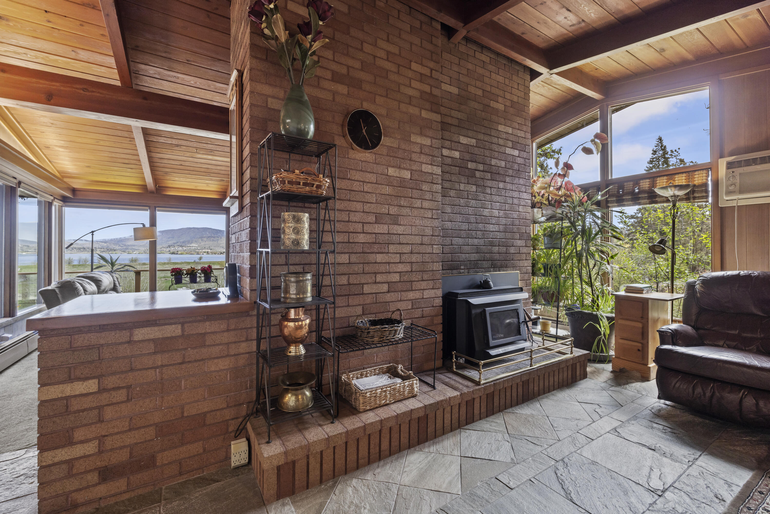 Lake Shore Gardens - Residential