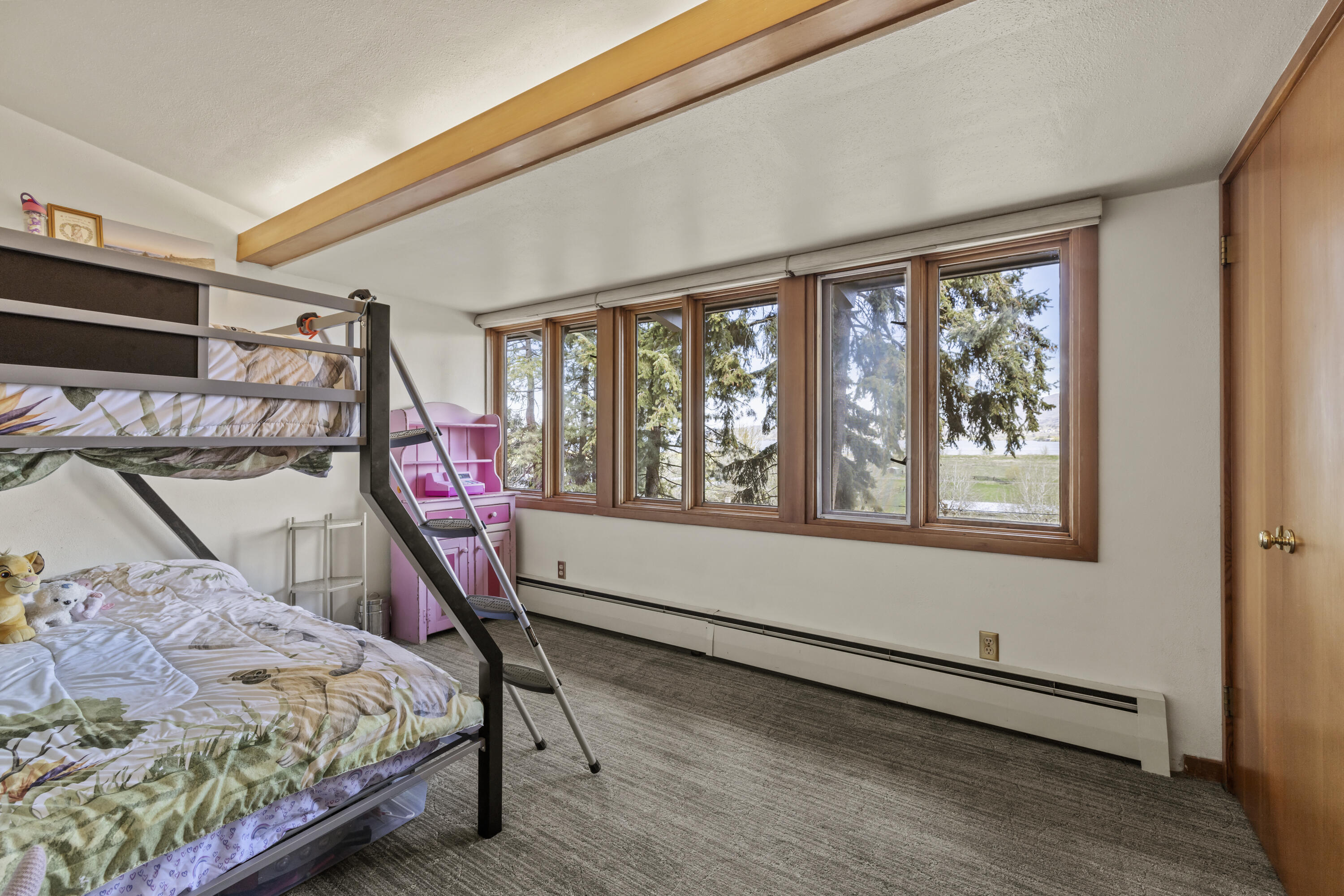 Lake Shore Gardens - Residential