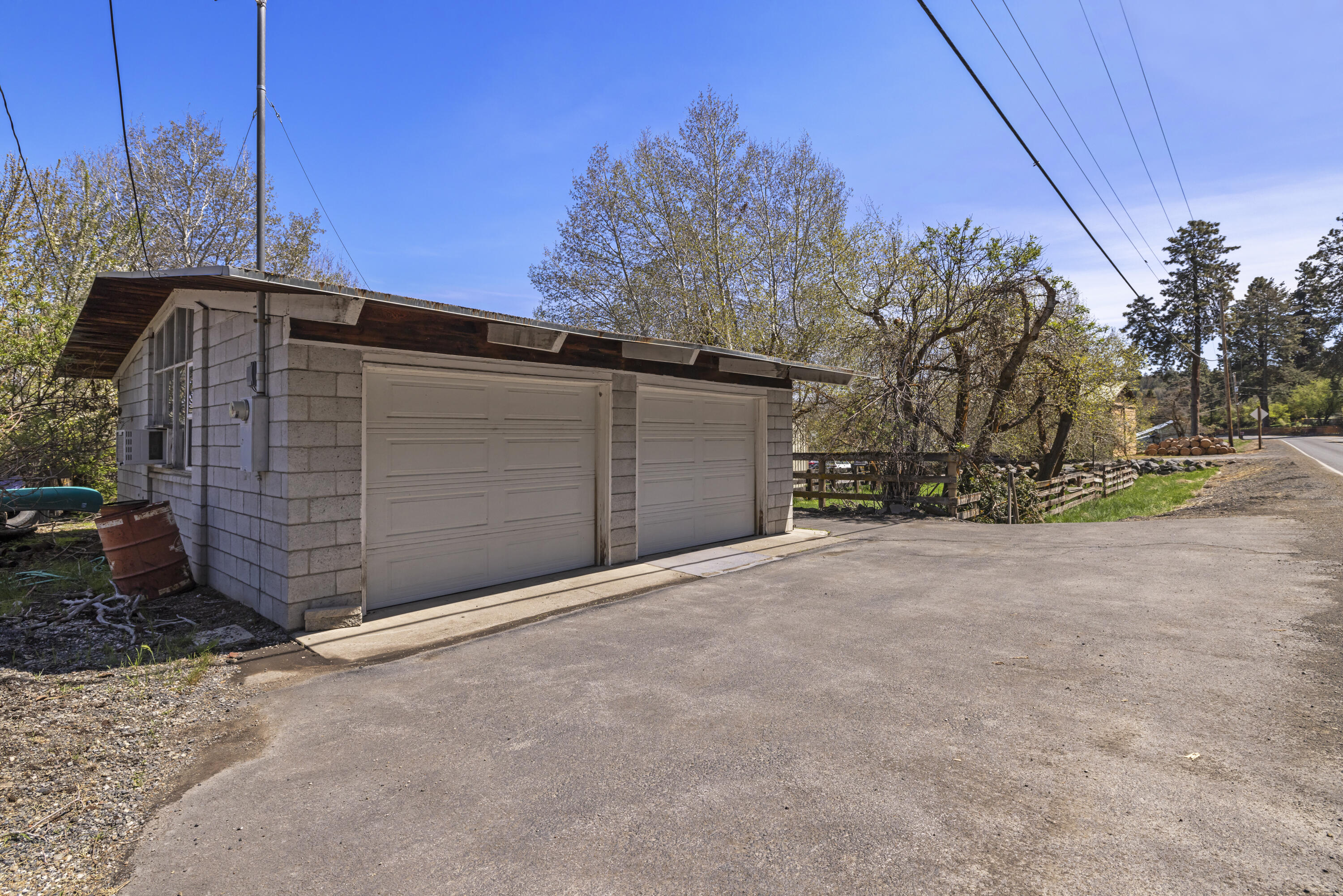 Lake Shore Gardens - Residential