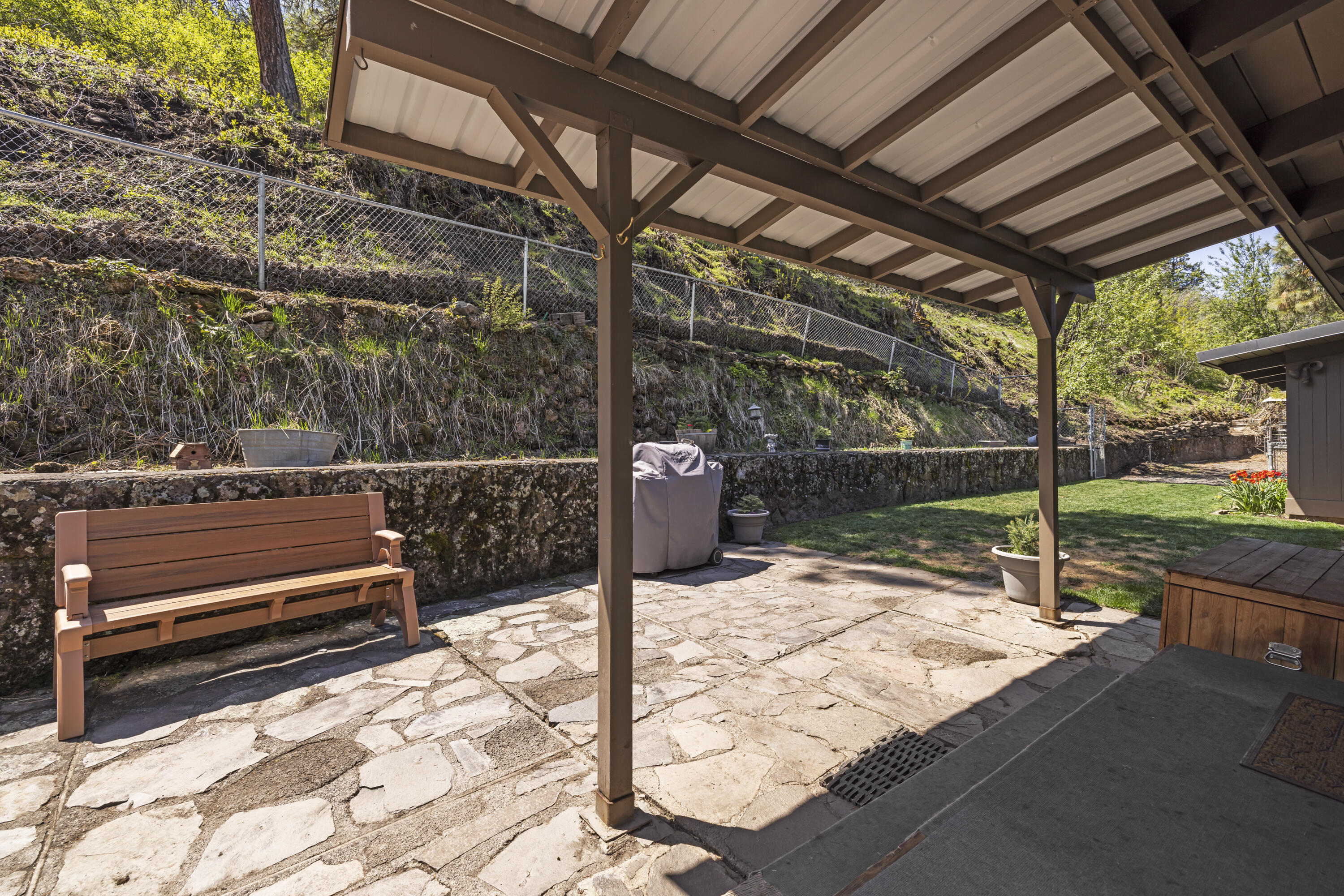 Lake Shore Gardens - Residential