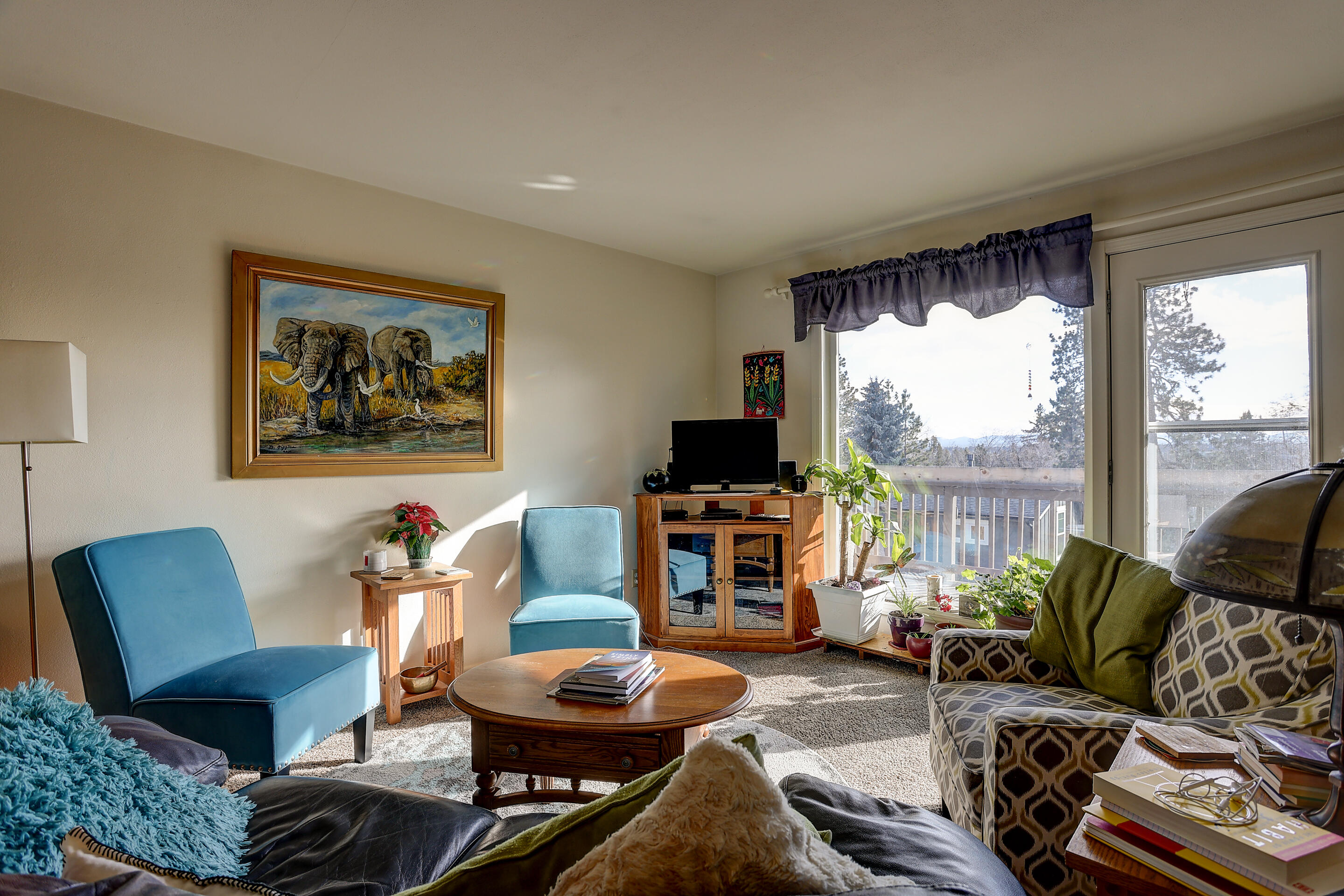 Kenwood - Residential Income