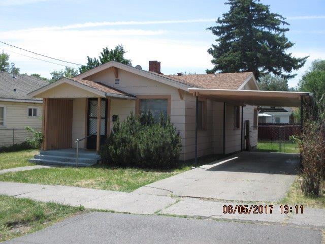 Cute and Squeeky Clean! This 2BR home is move-in ready! No deferred maintenance! Fenced back yard for privacy and it has alley access. Close to Hospital and OIT. Very affordable! Call for more details.