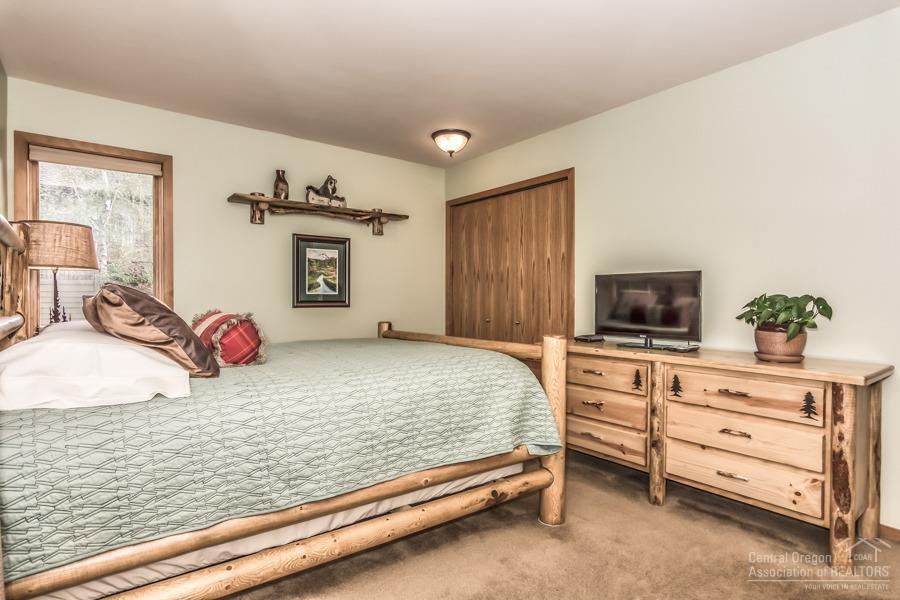 Fairway Crest Village - Residential