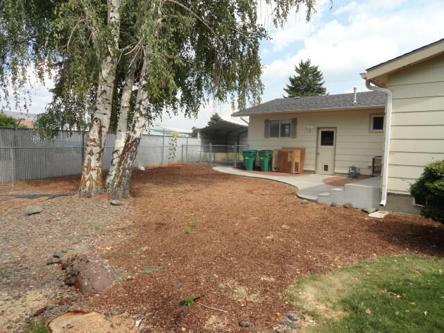 Mazama Gardens - Residential