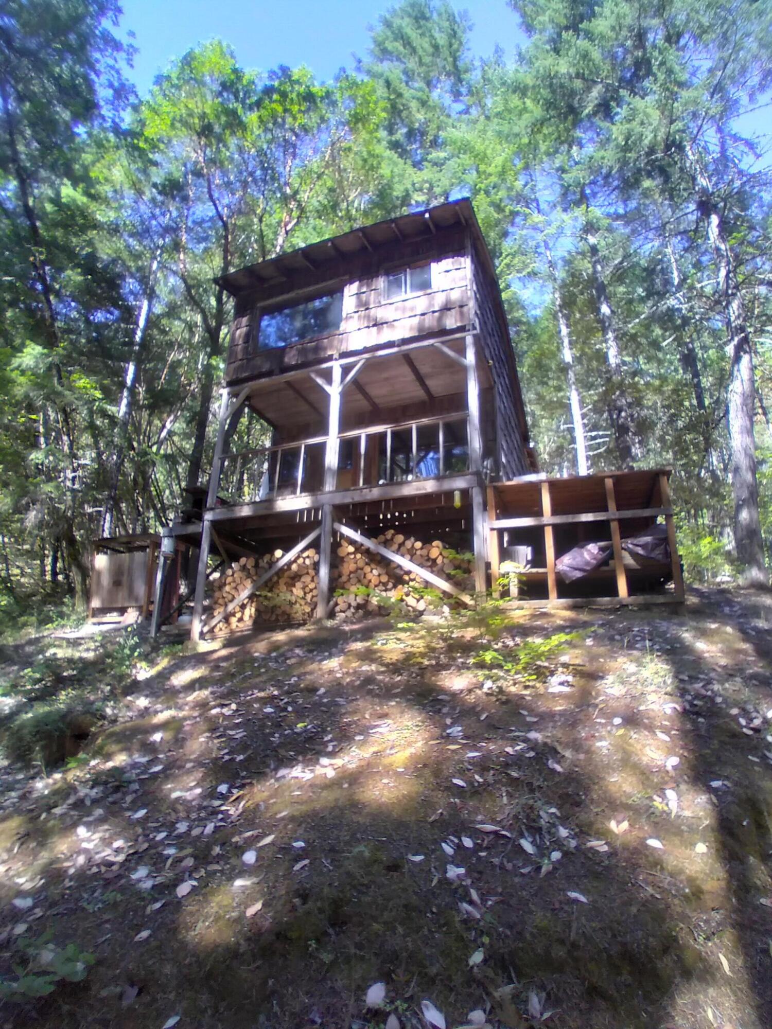 Sovereign Knoll Addition - Land