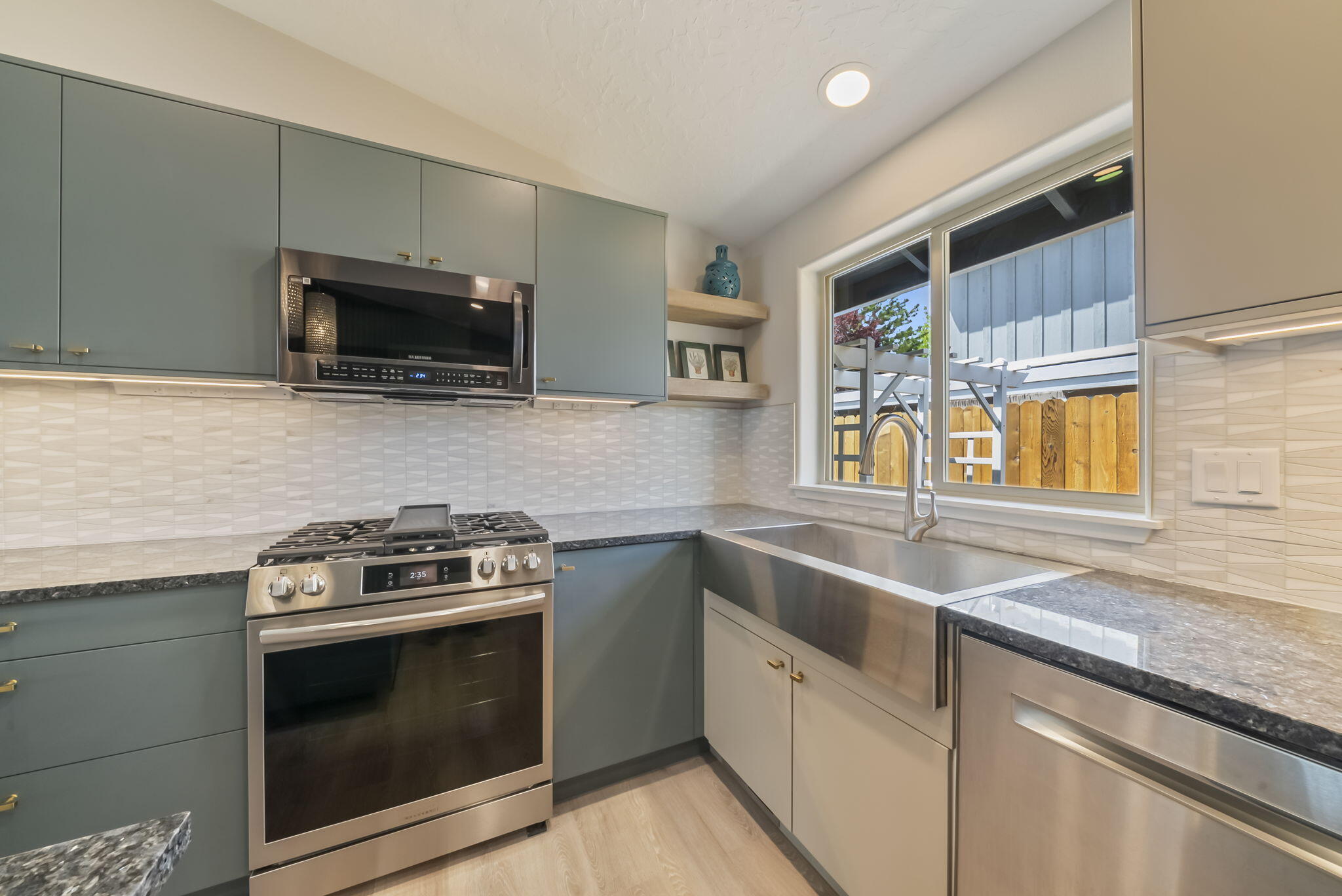 Tri Peaks - Residential