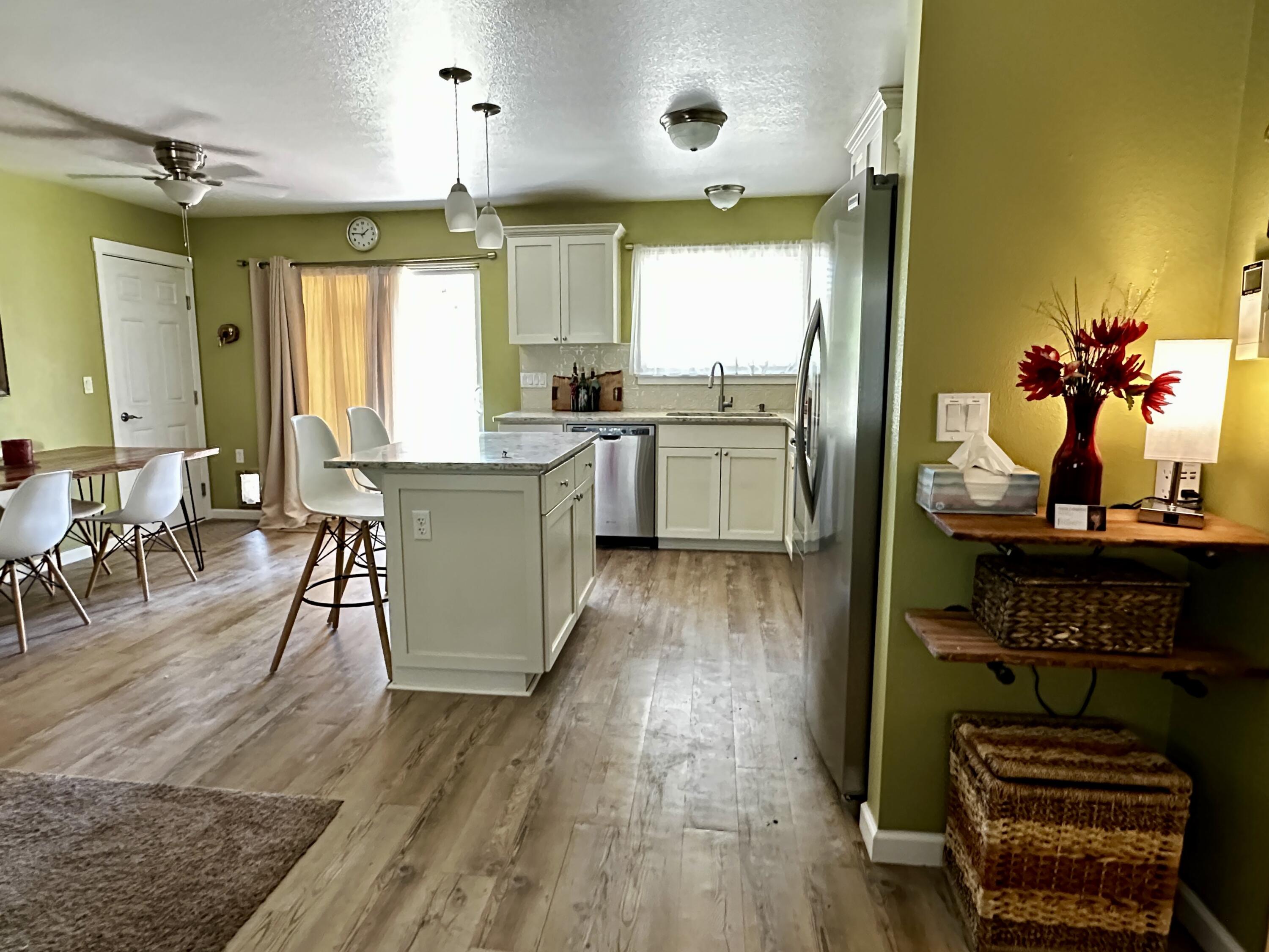 Wagon Trail Acreages - Residential