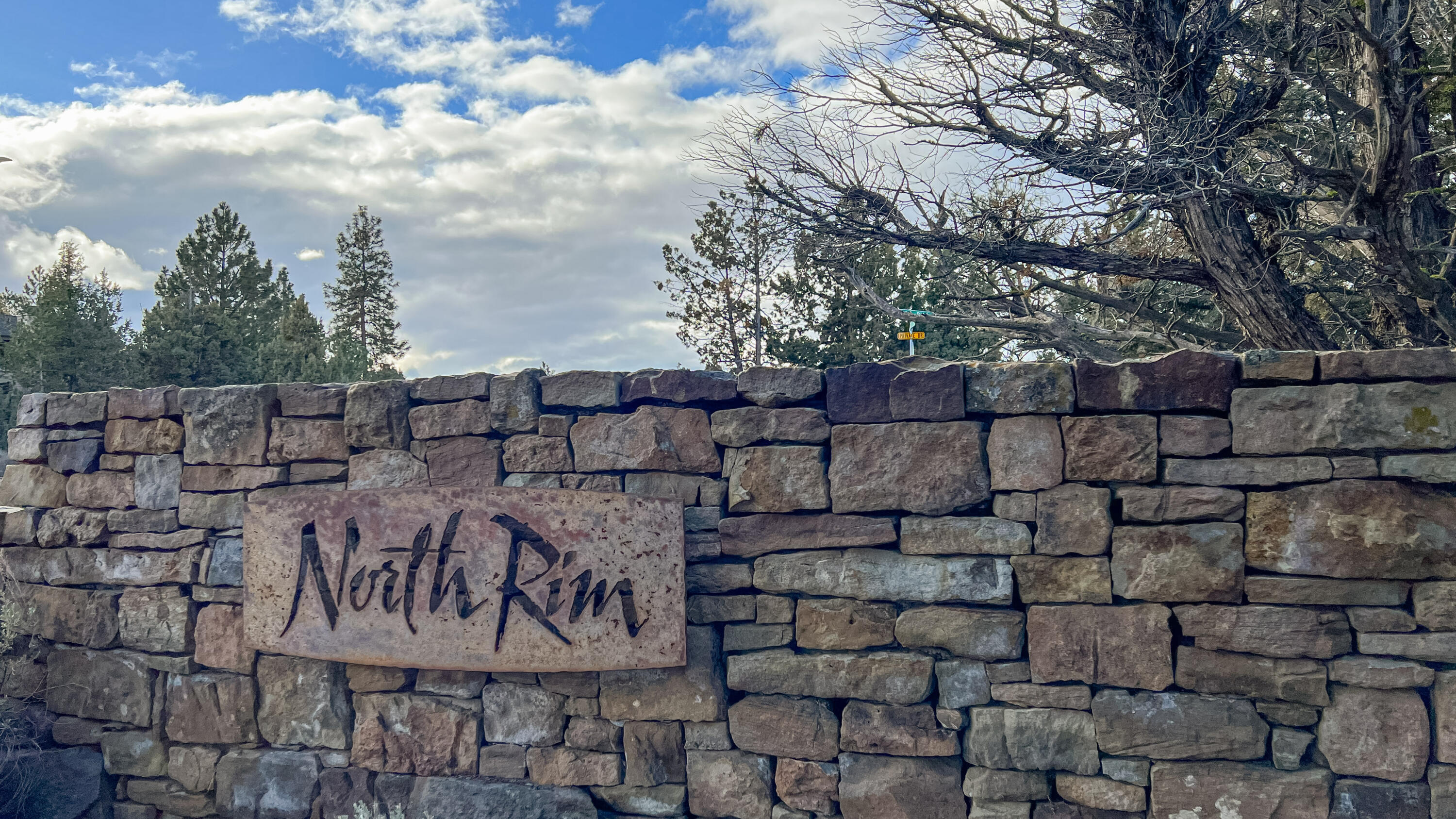 North Rim - Land